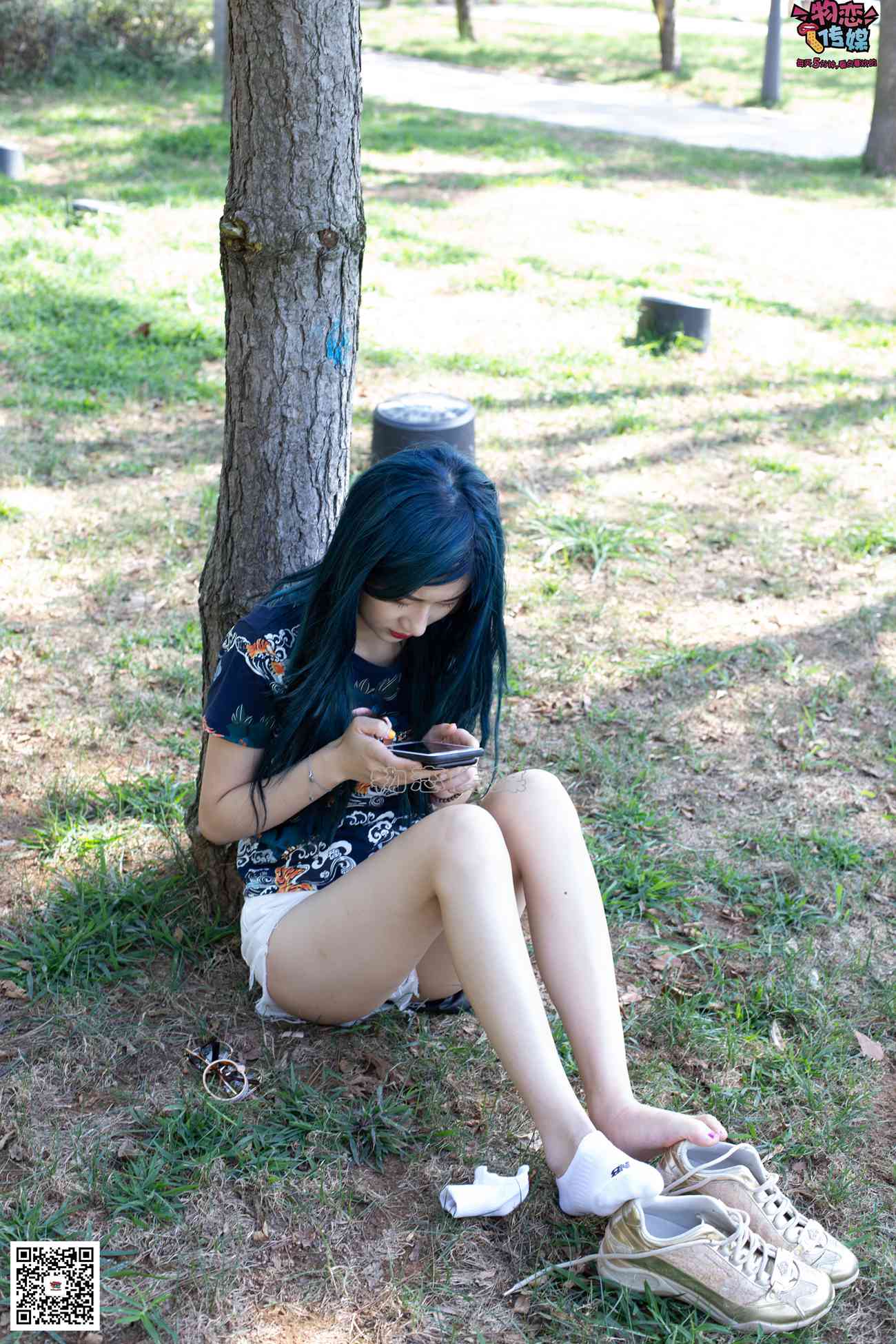 图片[36]-物恋传媒 No.057 摇滚重金属,狂野的温柔,纯情的安踏白棉袜 [190P] – 速更版-美库