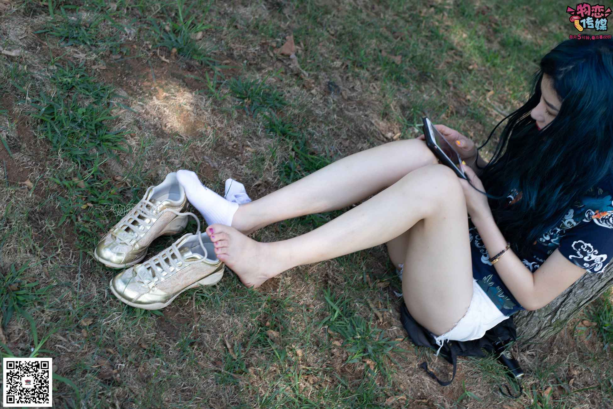 图片[43]-物恋传媒 No.057 摇滚重金属,狂野的温柔,纯情的安踏白棉袜 [190P] – 速更版-美库