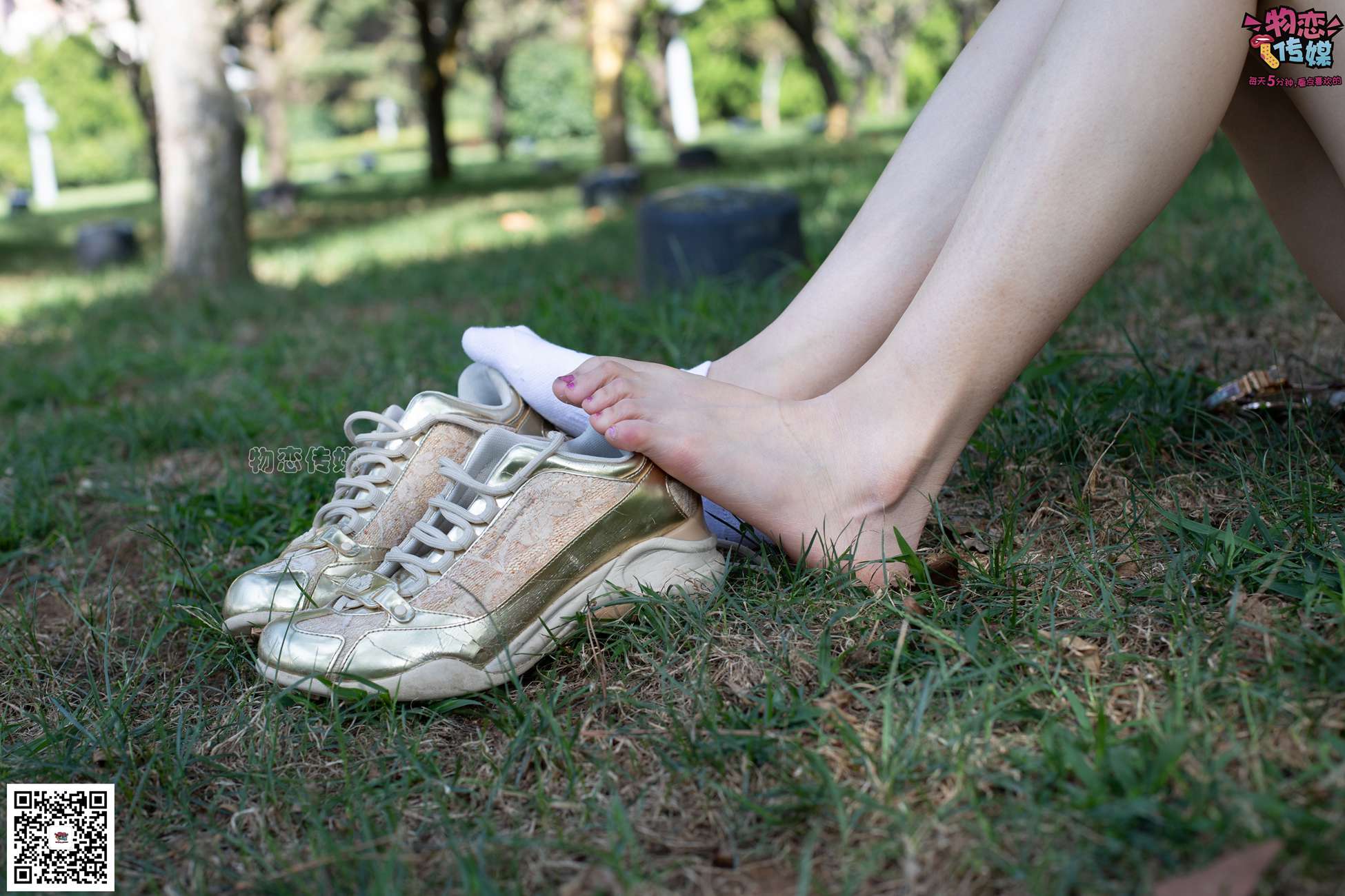 图片[44]-物恋传媒 No.057 摇滚重金属,狂野的温柔,纯情的安踏白棉袜 [190P] – 速更版-美库