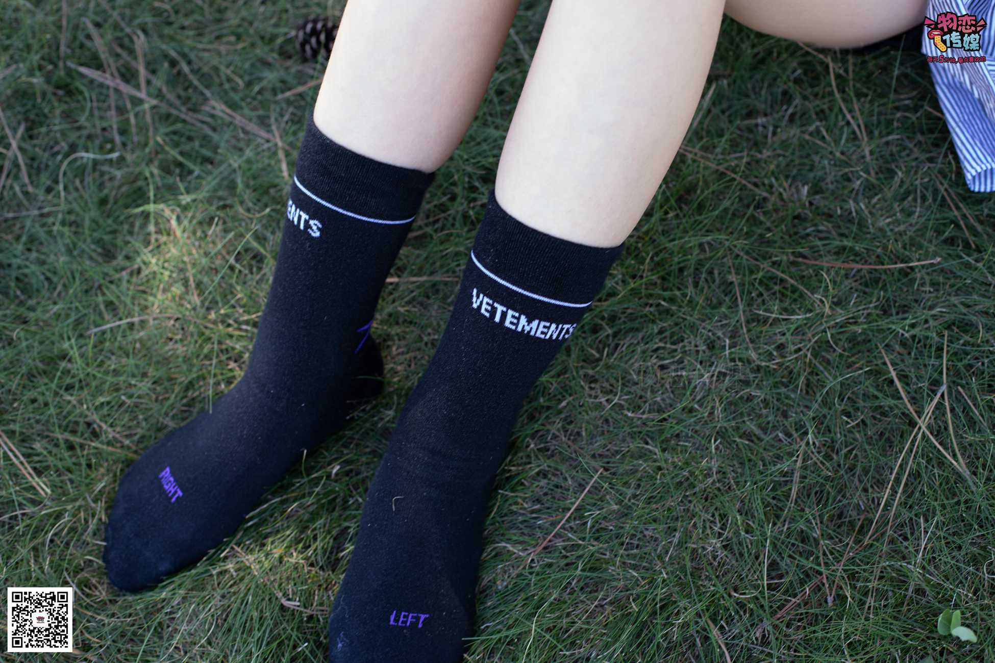 图片[59]-物恋传媒 No.056 眼神犀利,表情高冷小姐姐的深蓝色棉袜 [160P] – 速更版-美库