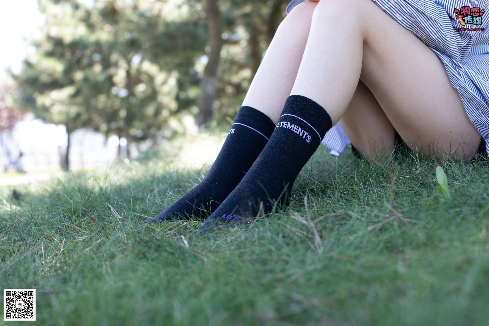 图片[65]-物恋传媒 No.056 眼神犀利,表情高冷小姐姐的深蓝色棉袜 [160P] – 速更版-美库