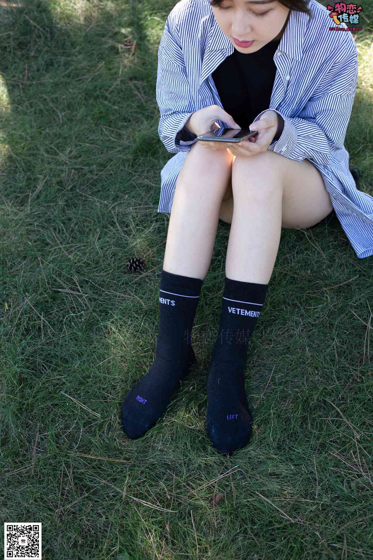 图片[67]-物恋传媒 No.056 眼神犀利,表情高冷小姐姐的深蓝色棉袜 [160P] – 速更版-美库