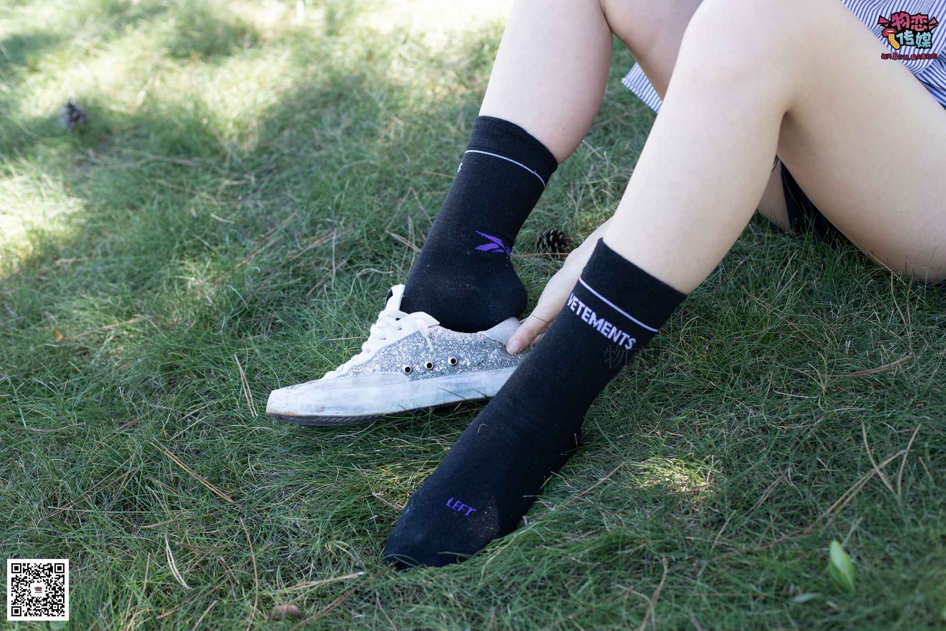 图片[72]-物恋传媒 No.056 眼神犀利,表情高冷小姐姐的深蓝色棉袜 [160P] – 速更版-美库