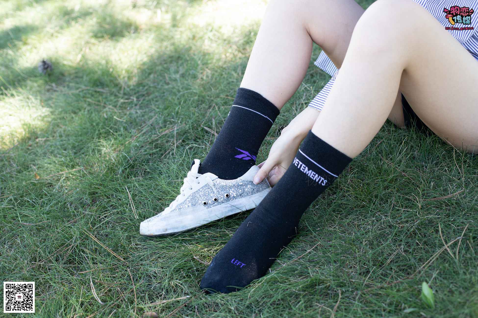 图片[74]-物恋传媒 No.056 眼神犀利,表情高冷小姐姐的深蓝色棉袜 [160P] – 速更版-美库