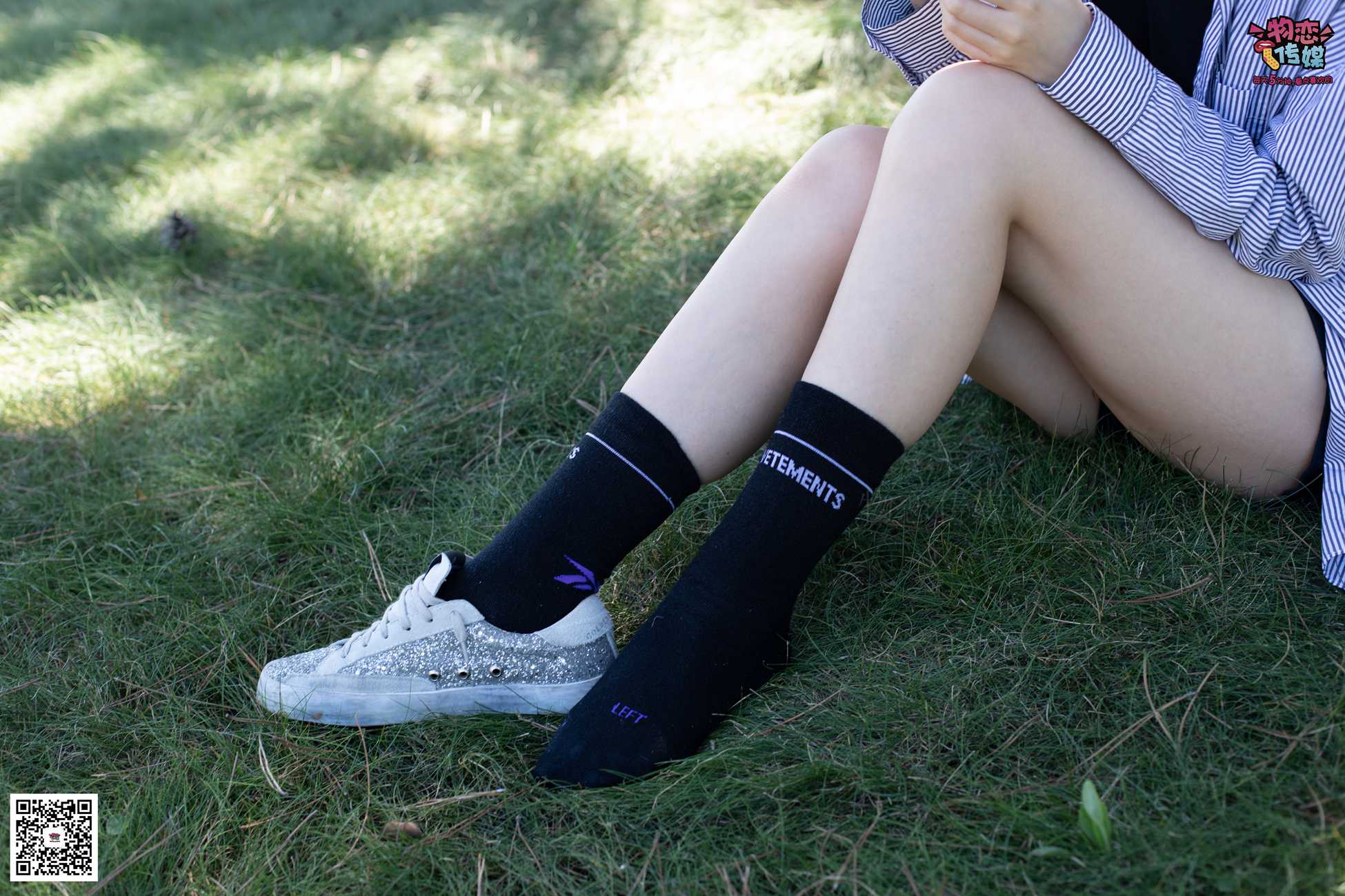 图片[78]-物恋传媒 No.056 眼神犀利,表情高冷小姐姐的深蓝色棉袜 [160P] – 速更版-美库