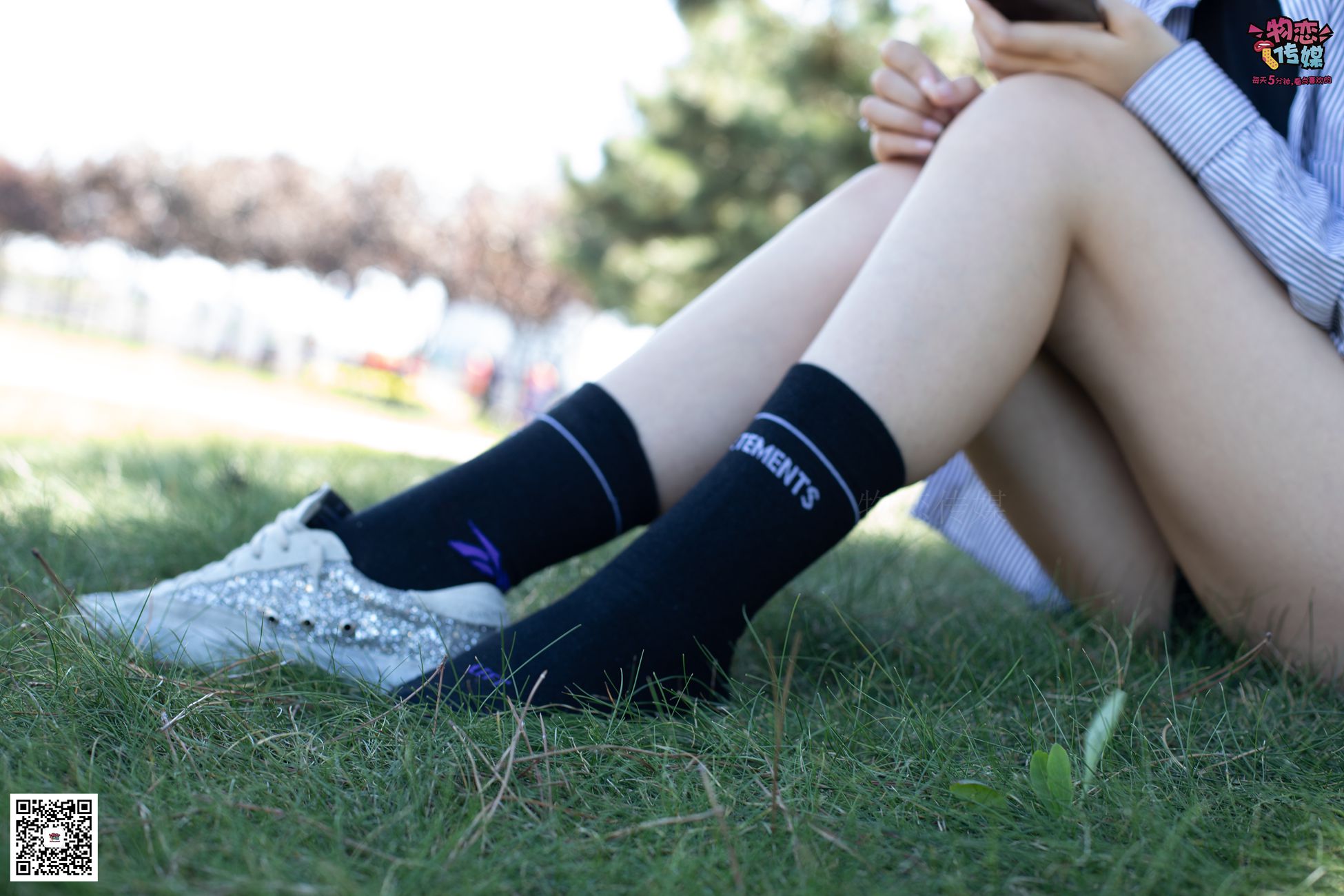 图片[79]-物恋传媒 No.056 眼神犀利,表情高冷小姐姐的深蓝色棉袜 [160P] – 速更版-美库