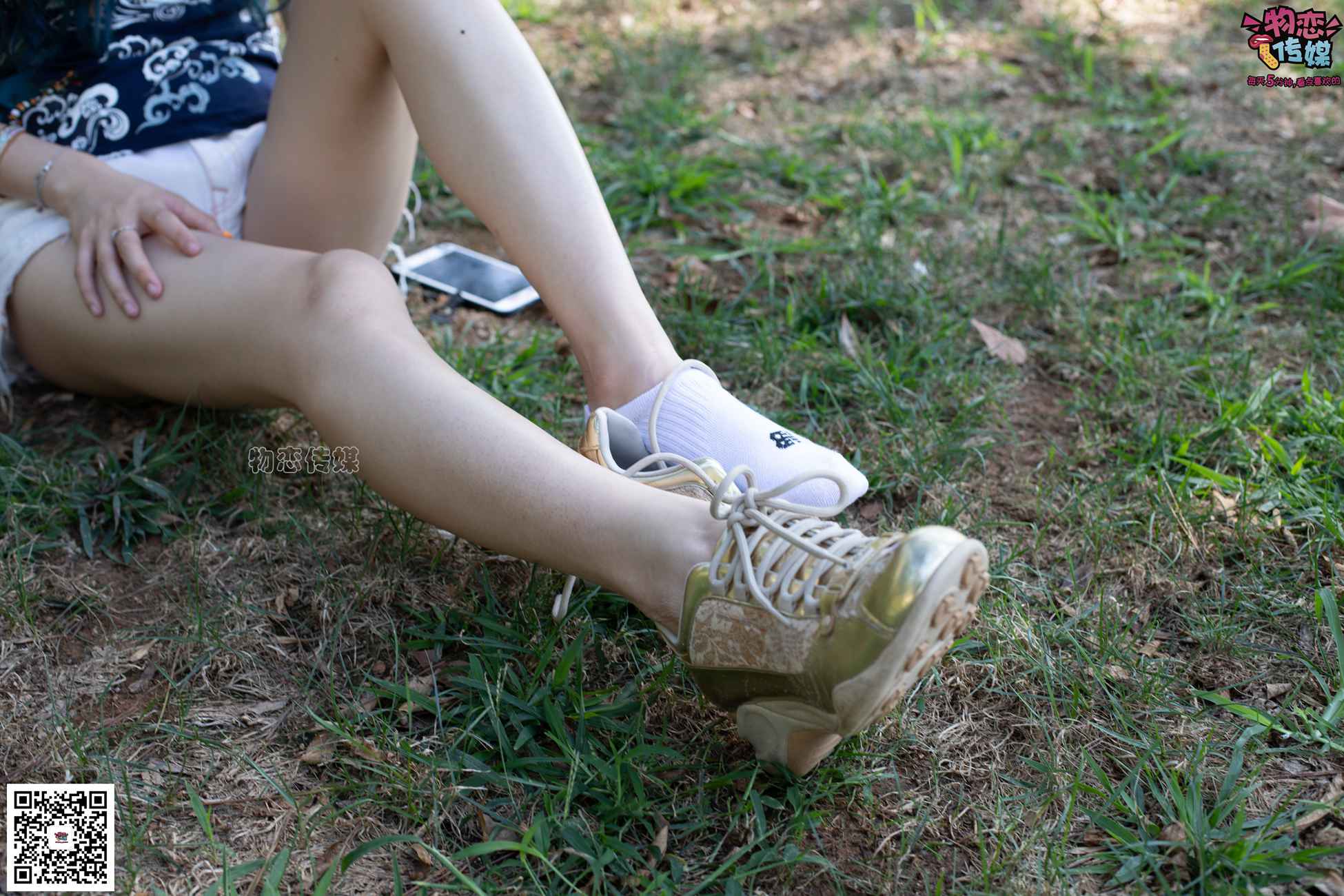 图片[81]-物恋传媒 No.057 摇滚重金属,狂野的温柔,纯情的安踏白棉袜 [190P] – 速更版-美库