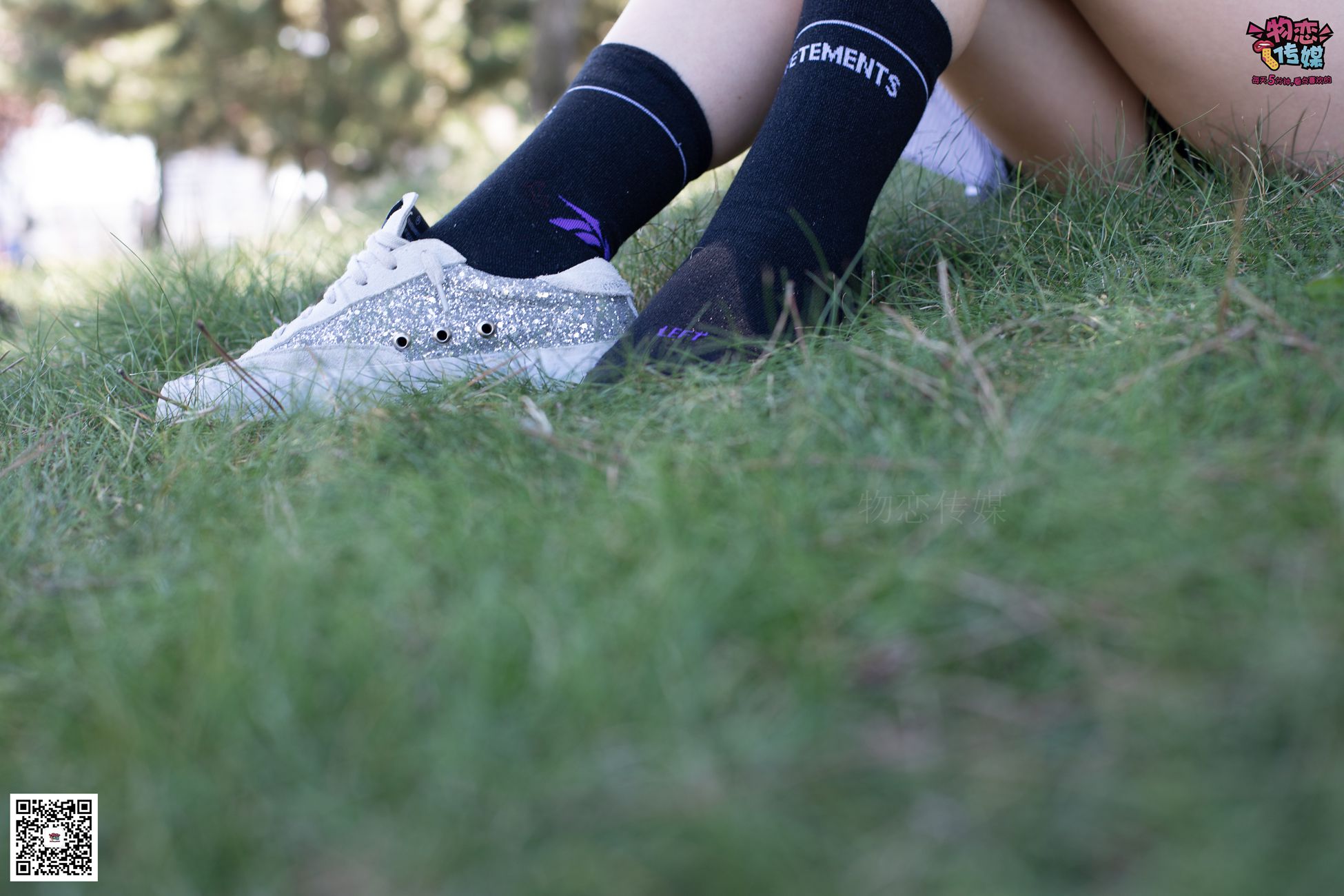 图片[80]-物恋传媒 No.056 眼神犀利,表情高冷小姐姐的深蓝色棉袜 [160P] – 速更版-美库