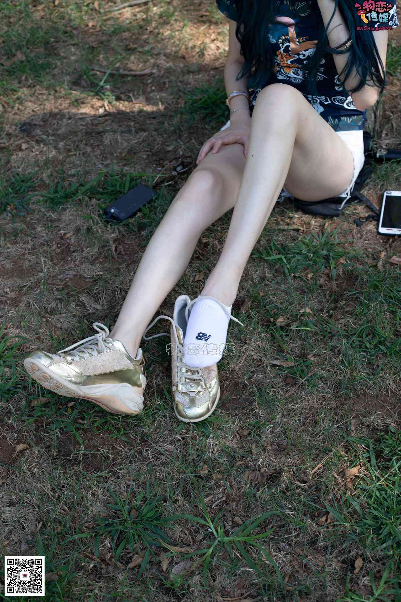 图片[84]-物恋传媒 No.057 摇滚重金属,狂野的温柔,纯情的安踏白棉袜 [190P] – 速更版-美库