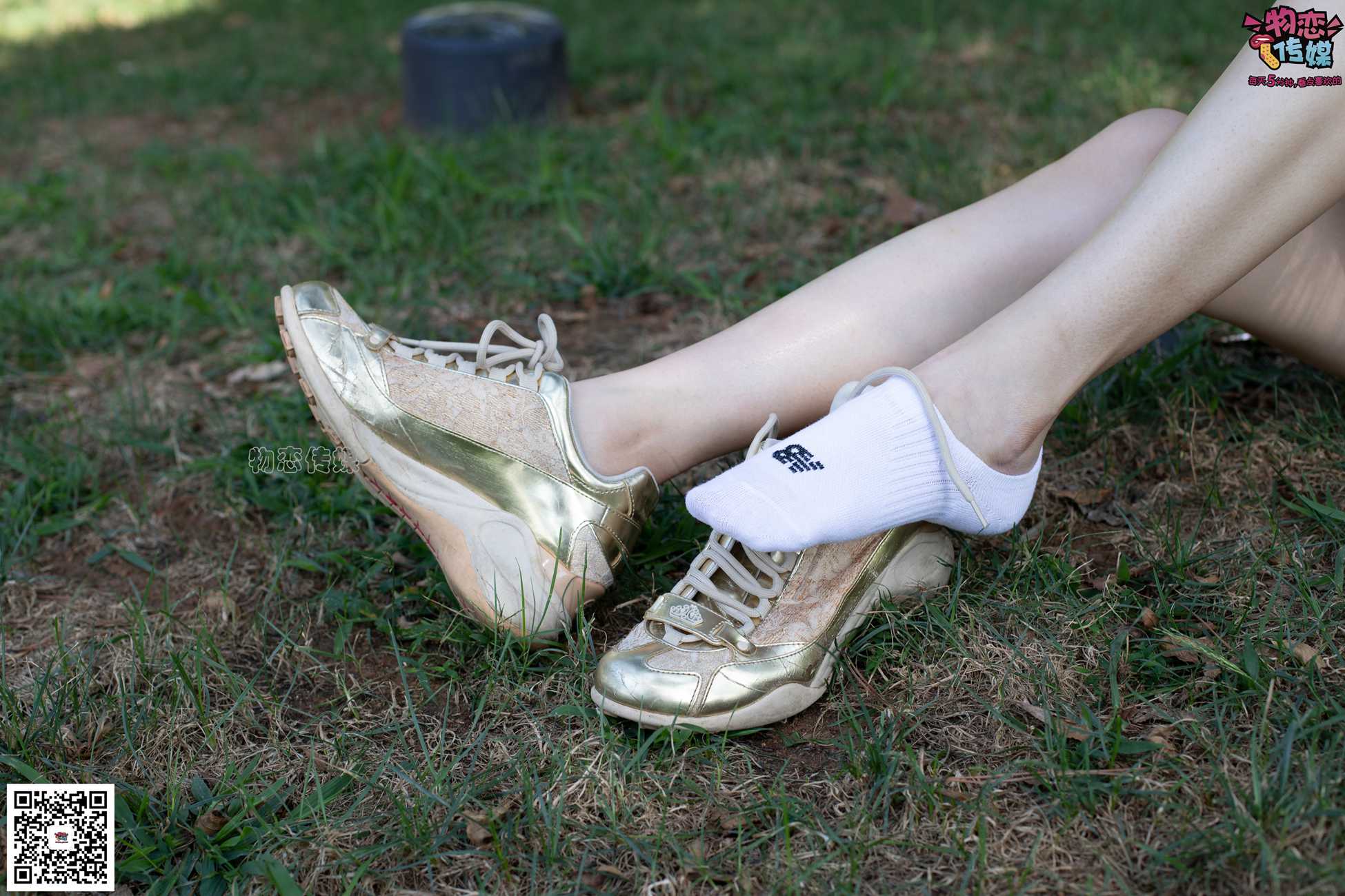 图片[85]-物恋传媒 No.057 摇滚重金属,狂野的温柔,纯情的安踏白棉袜 [190P] – 速更版-美库