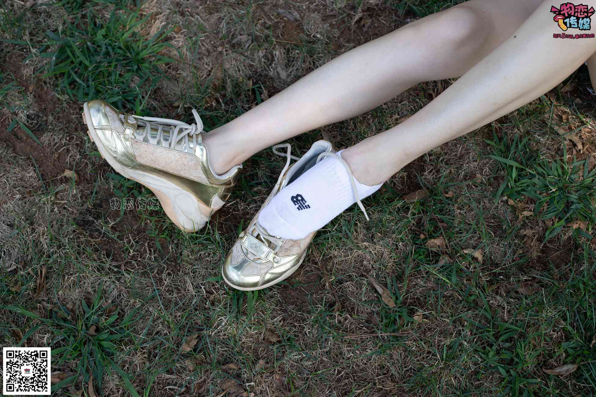 图片[86]-物恋传媒 No.057 摇滚重金属,狂野的温柔,纯情的安踏白棉袜 [190P] – 速更版-美库