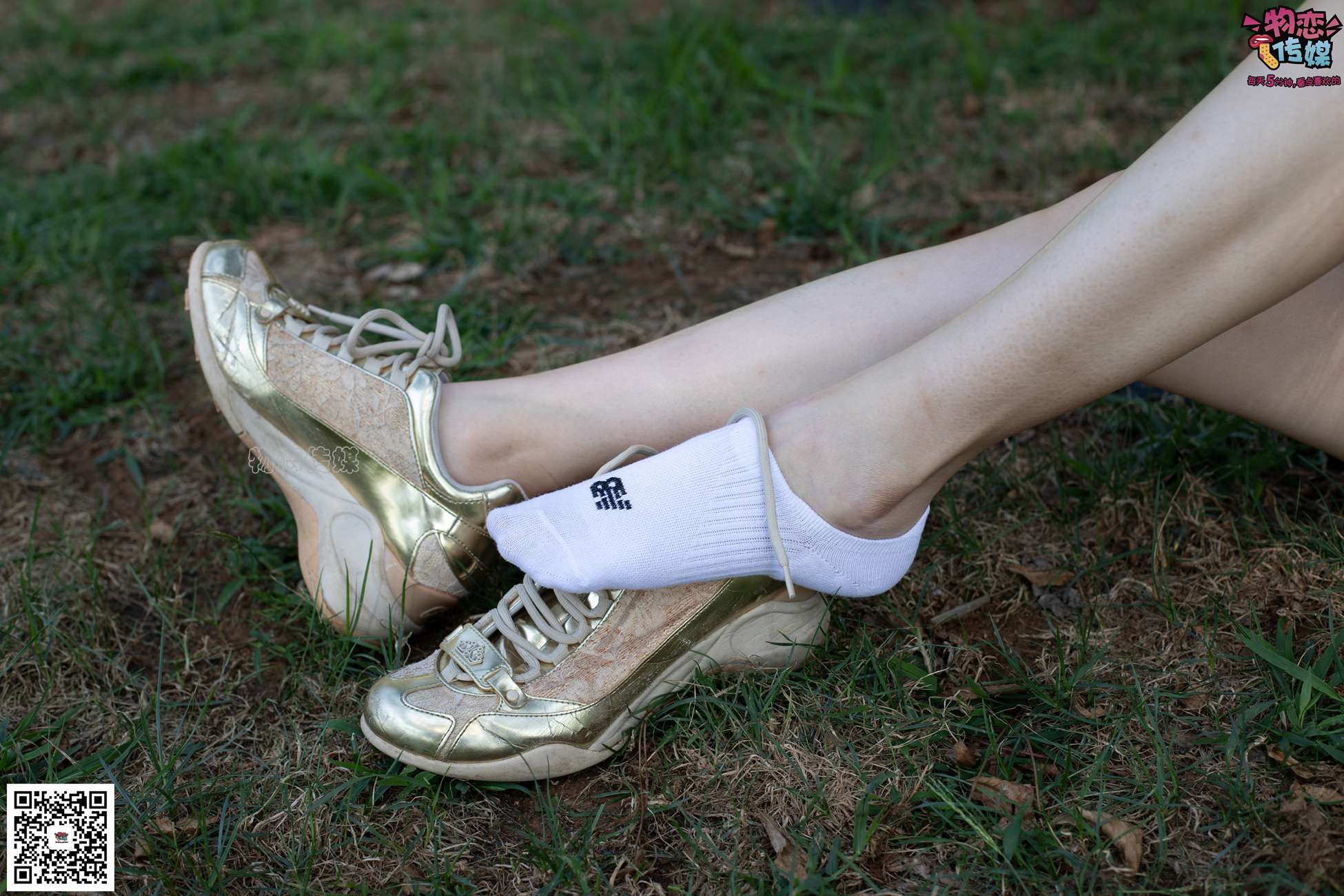 图片[87]-物恋传媒 No.057 摇滚重金属,狂野的温柔,纯情的安踏白棉袜 [190P] – 速更版-美库