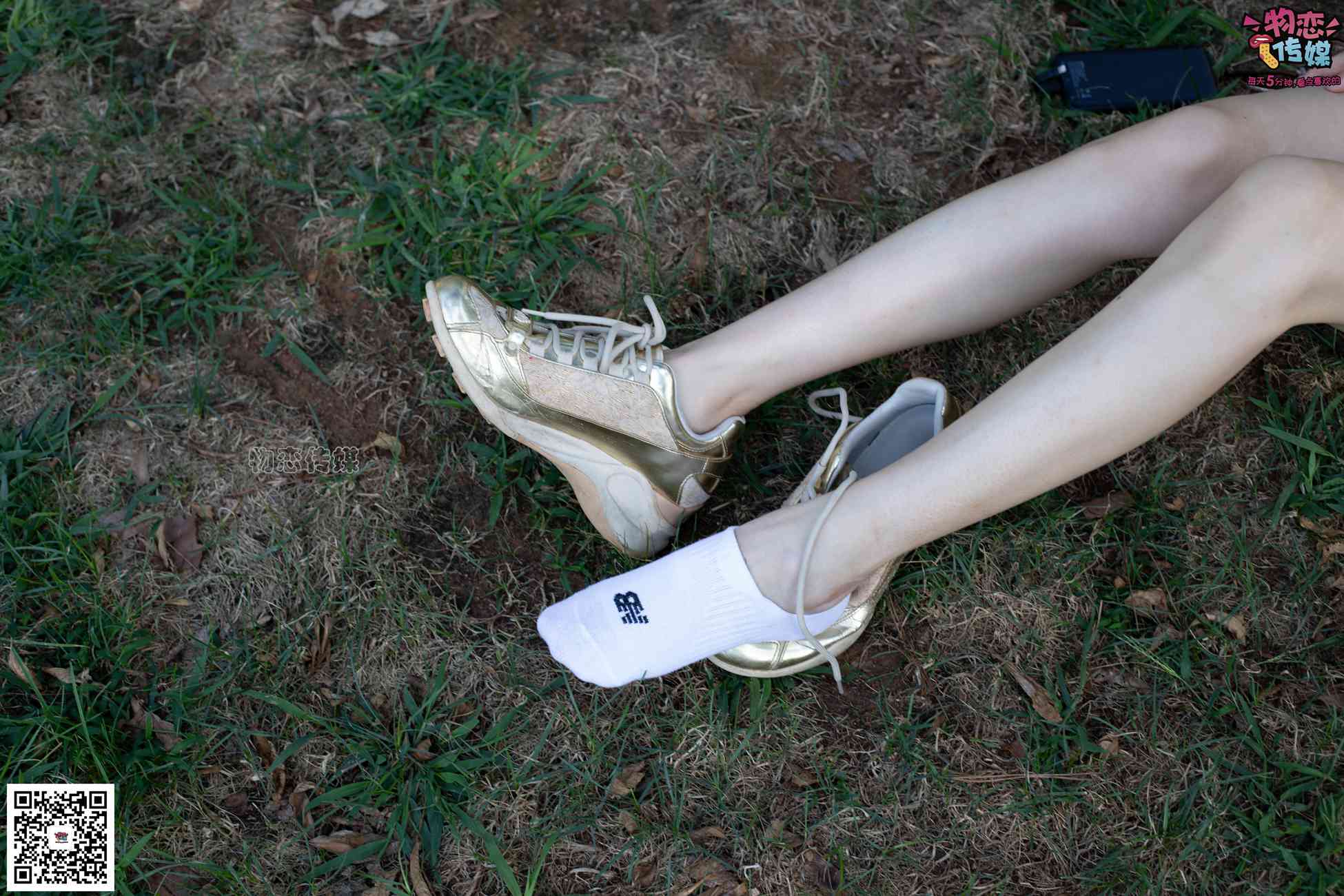 图片[88]-物恋传媒 No.057 摇滚重金属,狂野的温柔,纯情的安踏白棉袜 [190P] – 速更版-美库