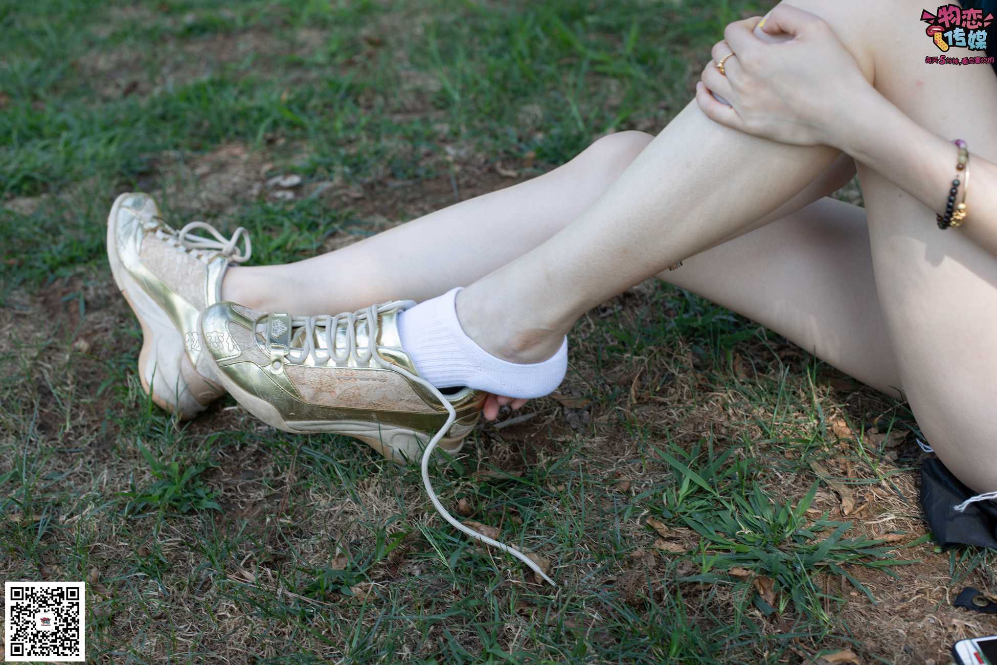 图片[91]-物恋传媒 No.057 摇滚重金属,狂野的温柔,纯情的安踏白棉袜 [190P] – 速更版-美库