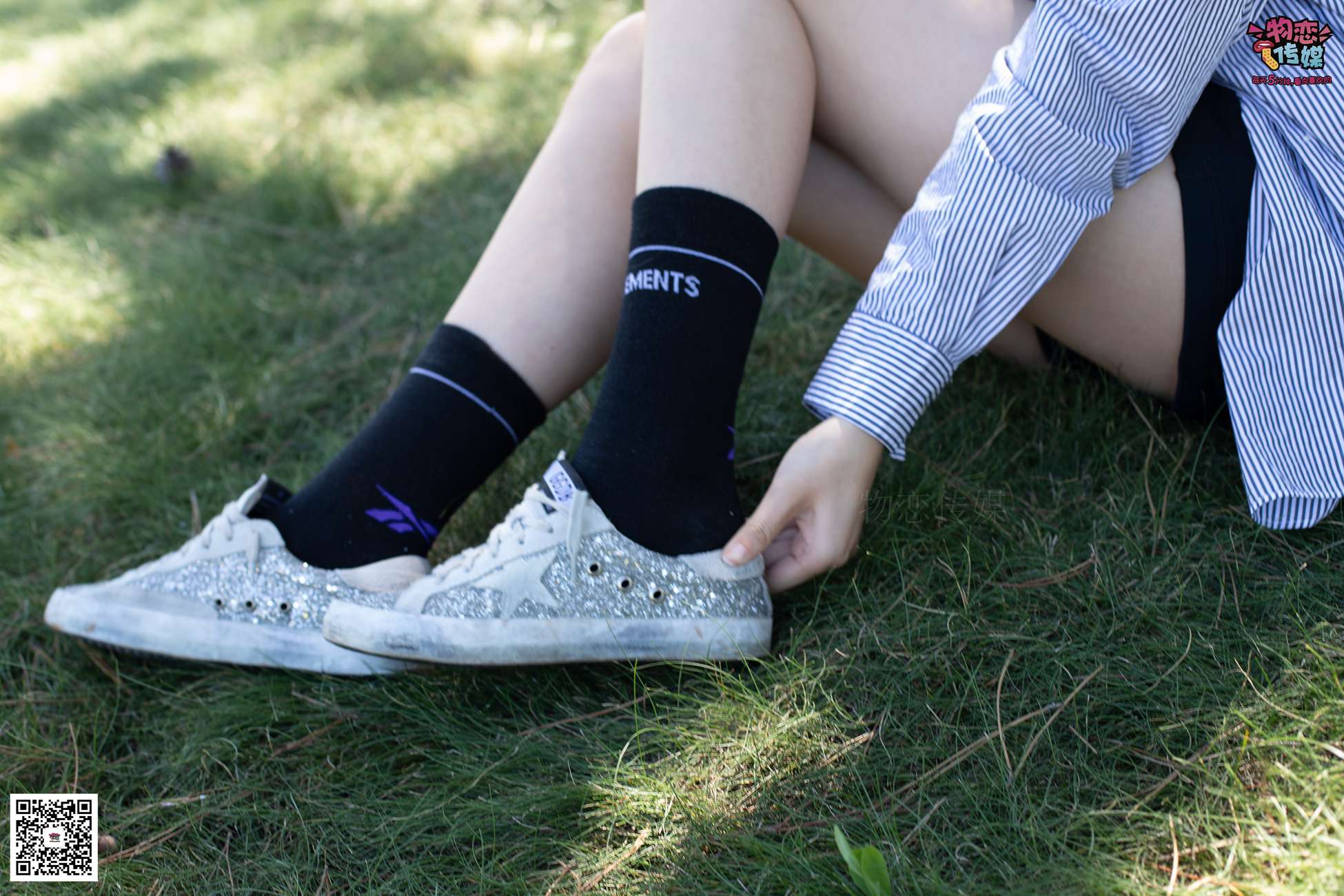图片[92]-物恋传媒 No.056 眼神犀利,表情高冷小姐姐的深蓝色棉袜 [160P] – 速更版-美库