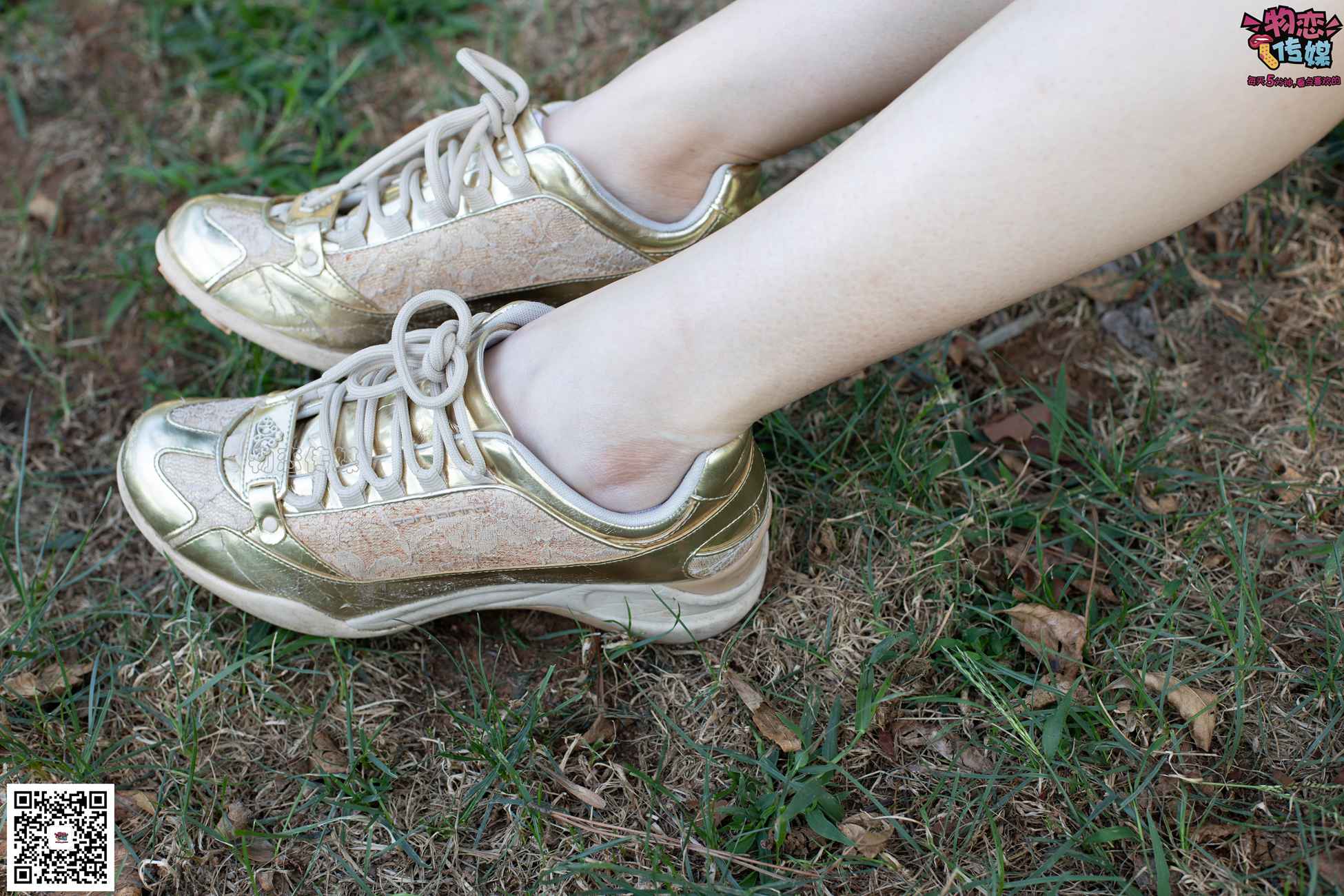 图片[95]-物恋传媒 No.057 摇滚重金属,狂野的温柔,纯情的安踏白棉袜 [190P] – 速更版-美库