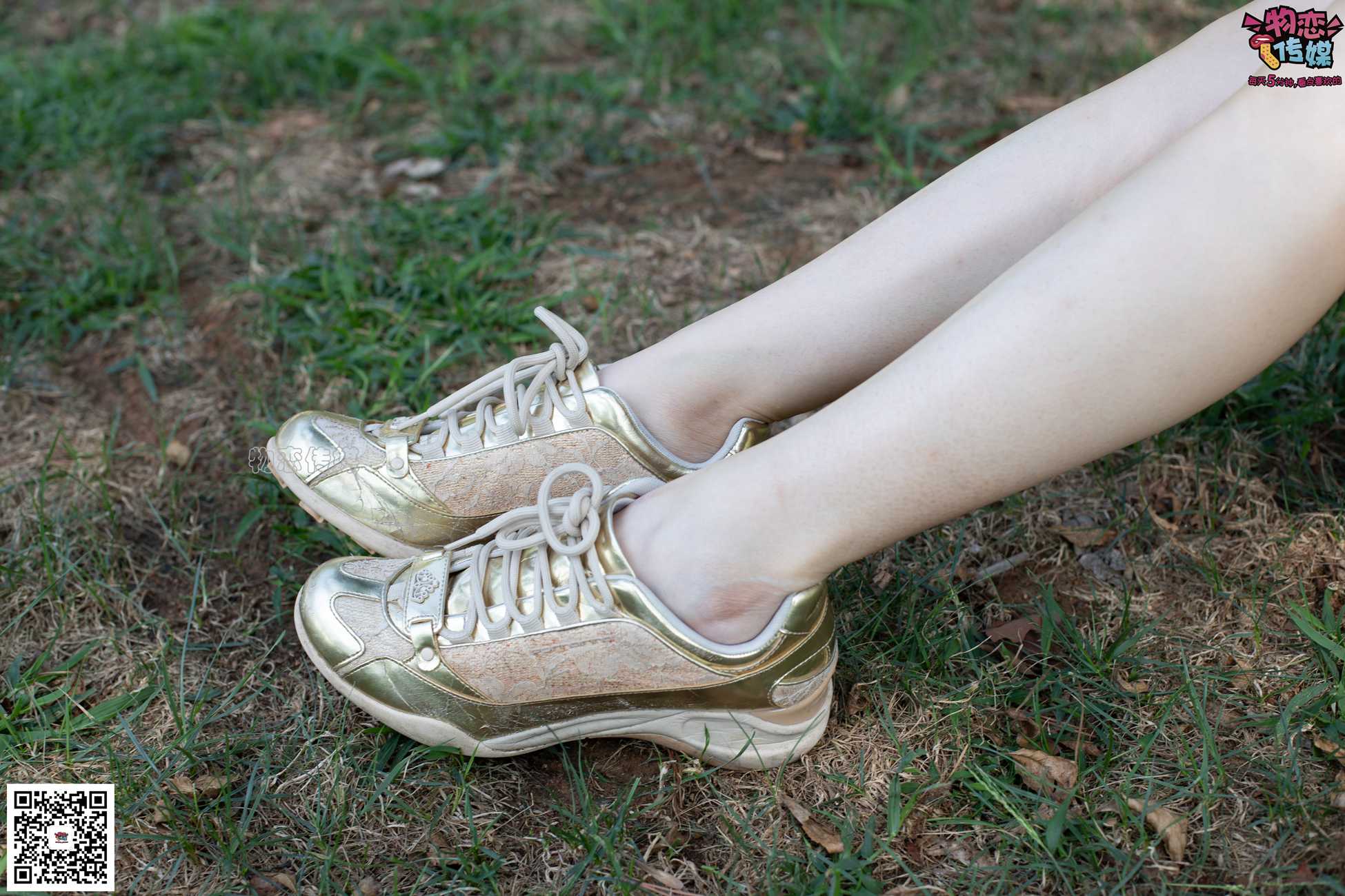 图片[106]-物恋传媒 No.057 摇滚重金属,狂野的温柔,纯情的安踏白棉袜 [190P] – 速更版-美库