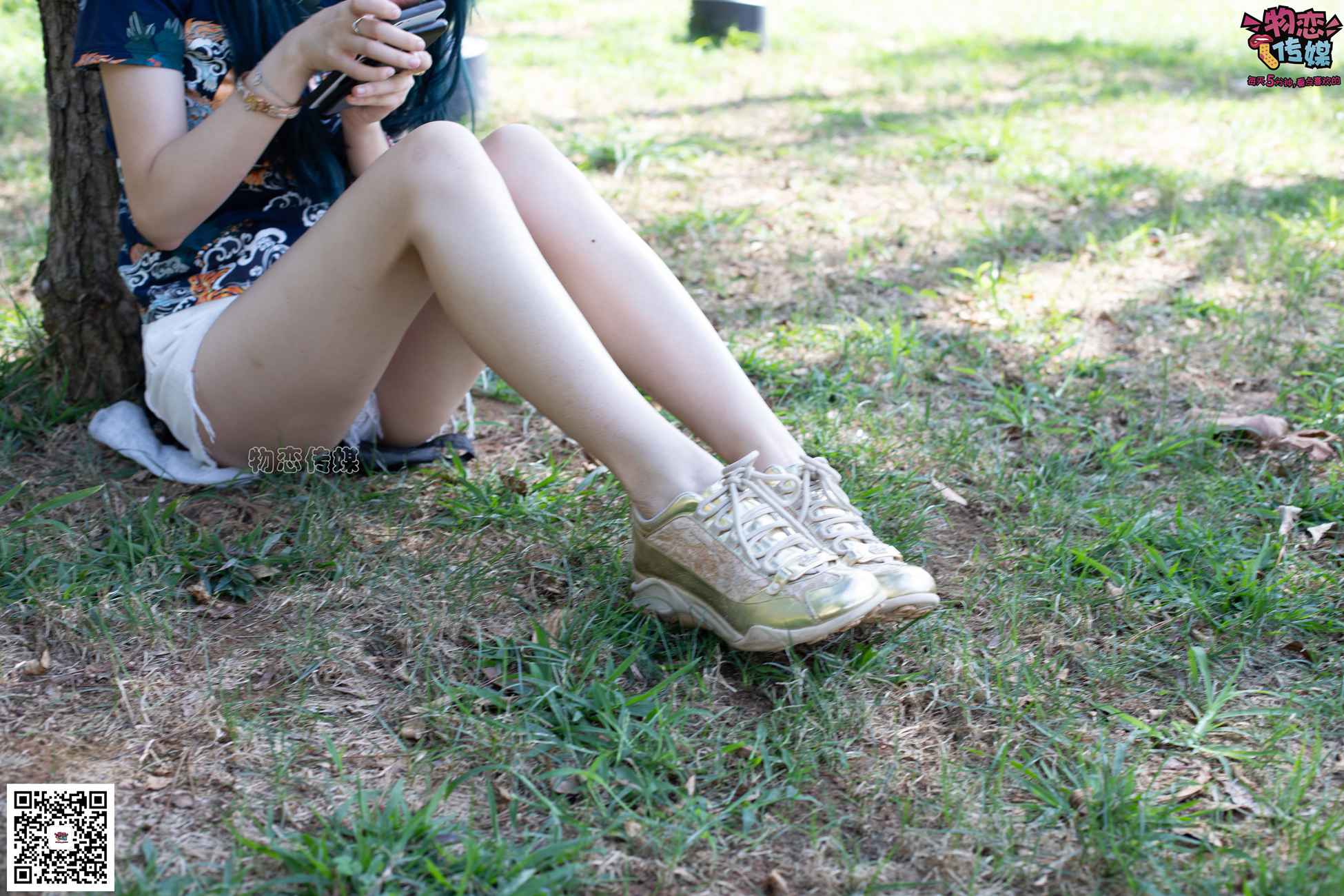 图片[120]-物恋传媒 No.057 摇滚重金属,狂野的温柔,纯情的安踏白棉袜 [190P] – 速更版-美库