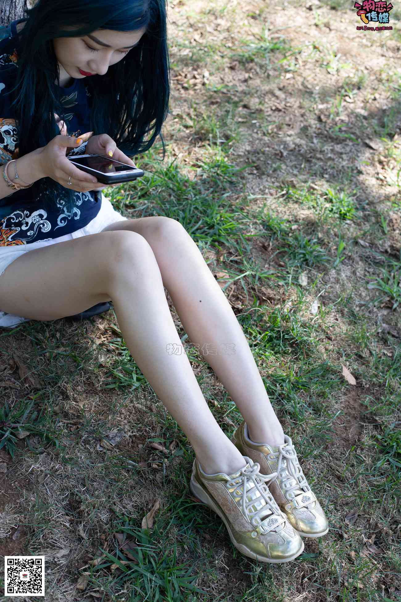 图片[122]-物恋传媒 No.057 摇滚重金属,狂野的温柔,纯情的安踏白棉袜 [190P] – 速更版-美库