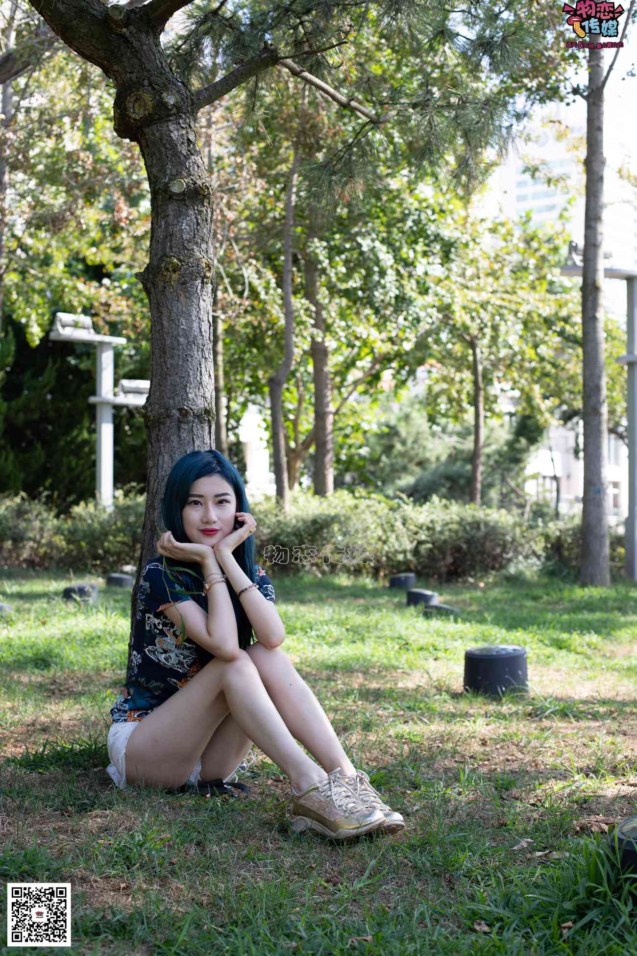 图片[137]-物恋传媒 No.057 摇滚重金属,狂野的温柔,纯情的安踏白棉袜 [190P] – 速更版-美库