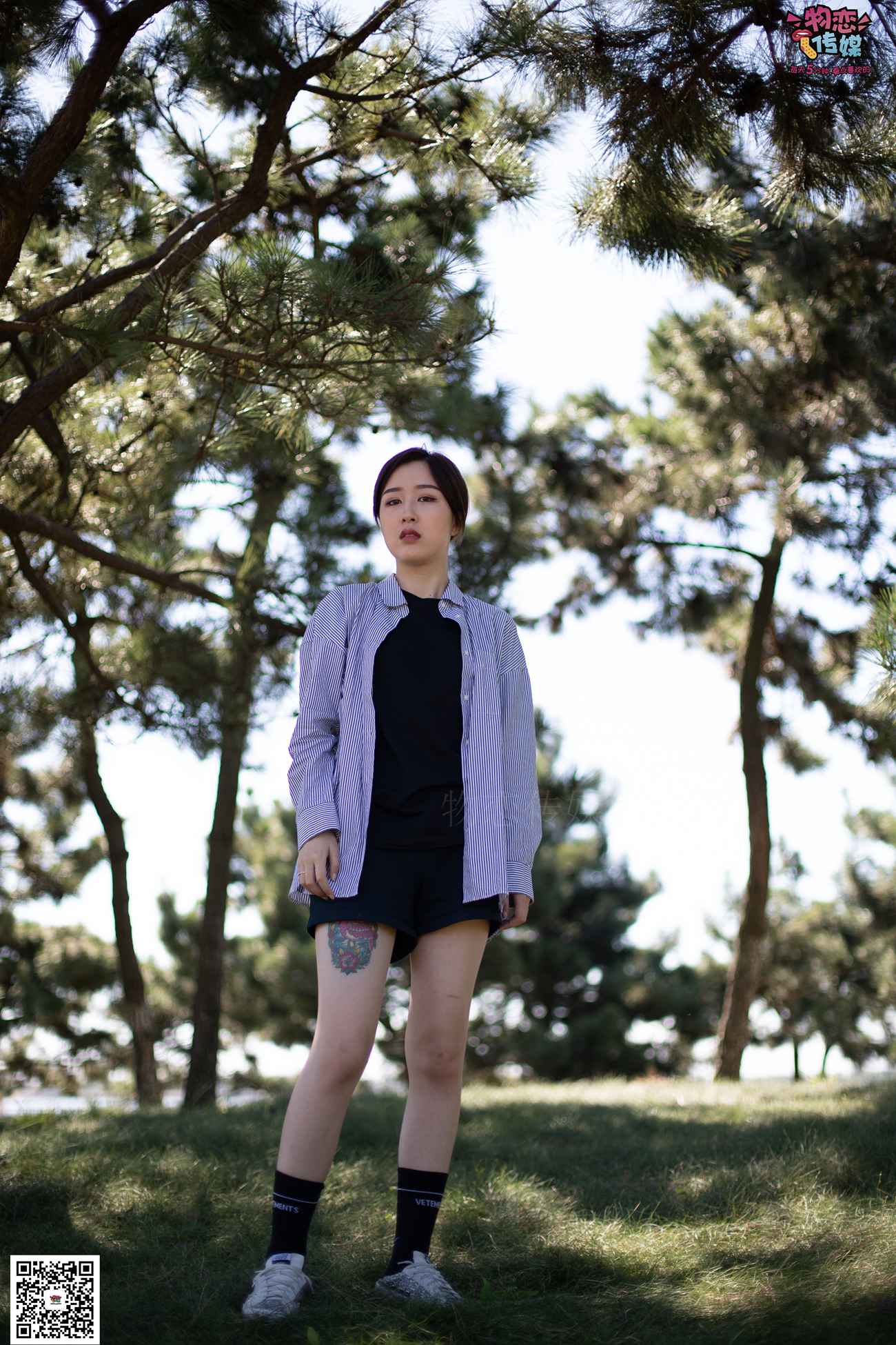 图片[150]-物恋传媒 No.056 眼神犀利,表情高冷小姐姐的深蓝色棉袜 [160P] – 速更版-美库