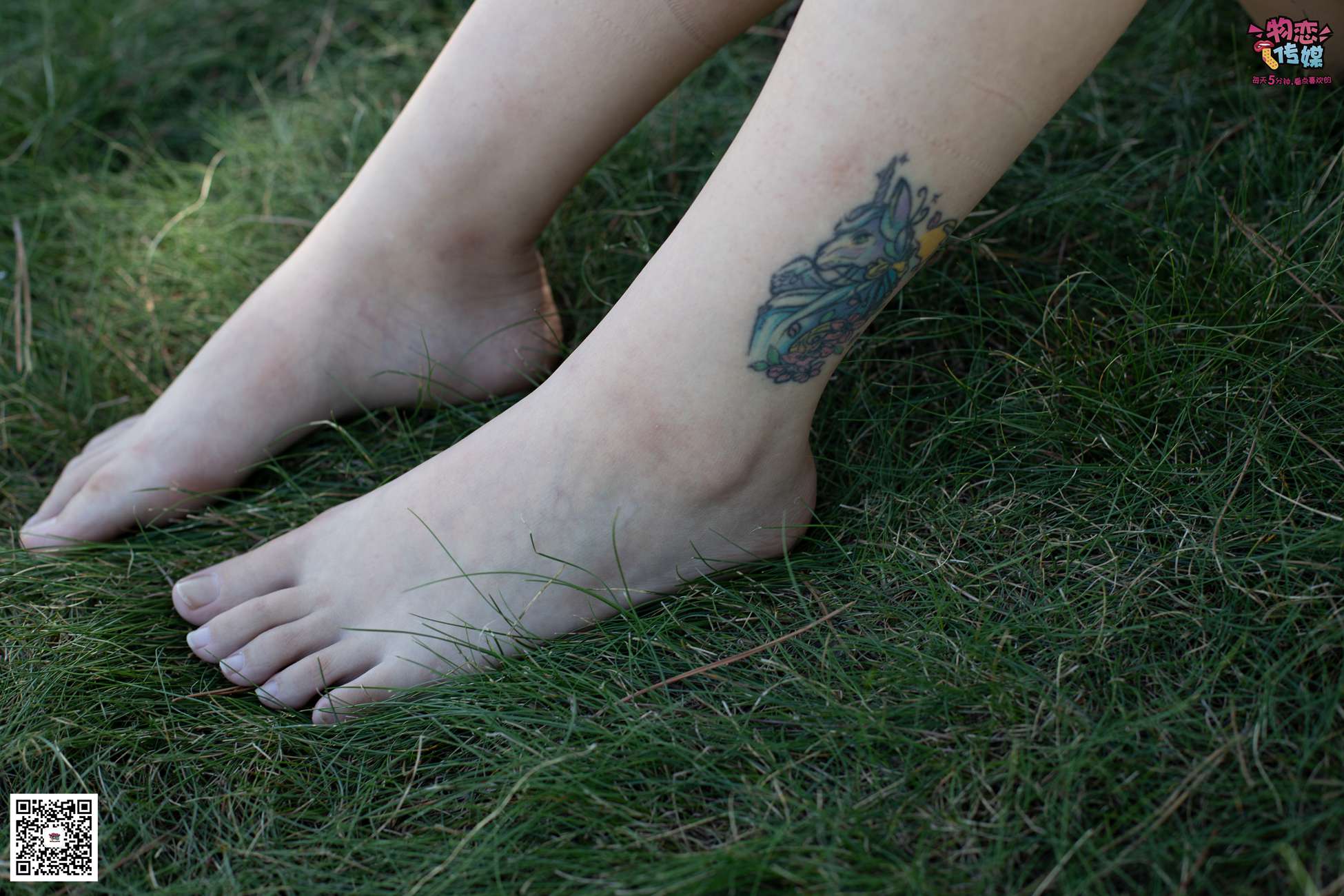 图片[162]-物恋传媒 No.056 眼神犀利,表情高冷小姐姐的深蓝色棉袜 [160P] – 速更版-美库