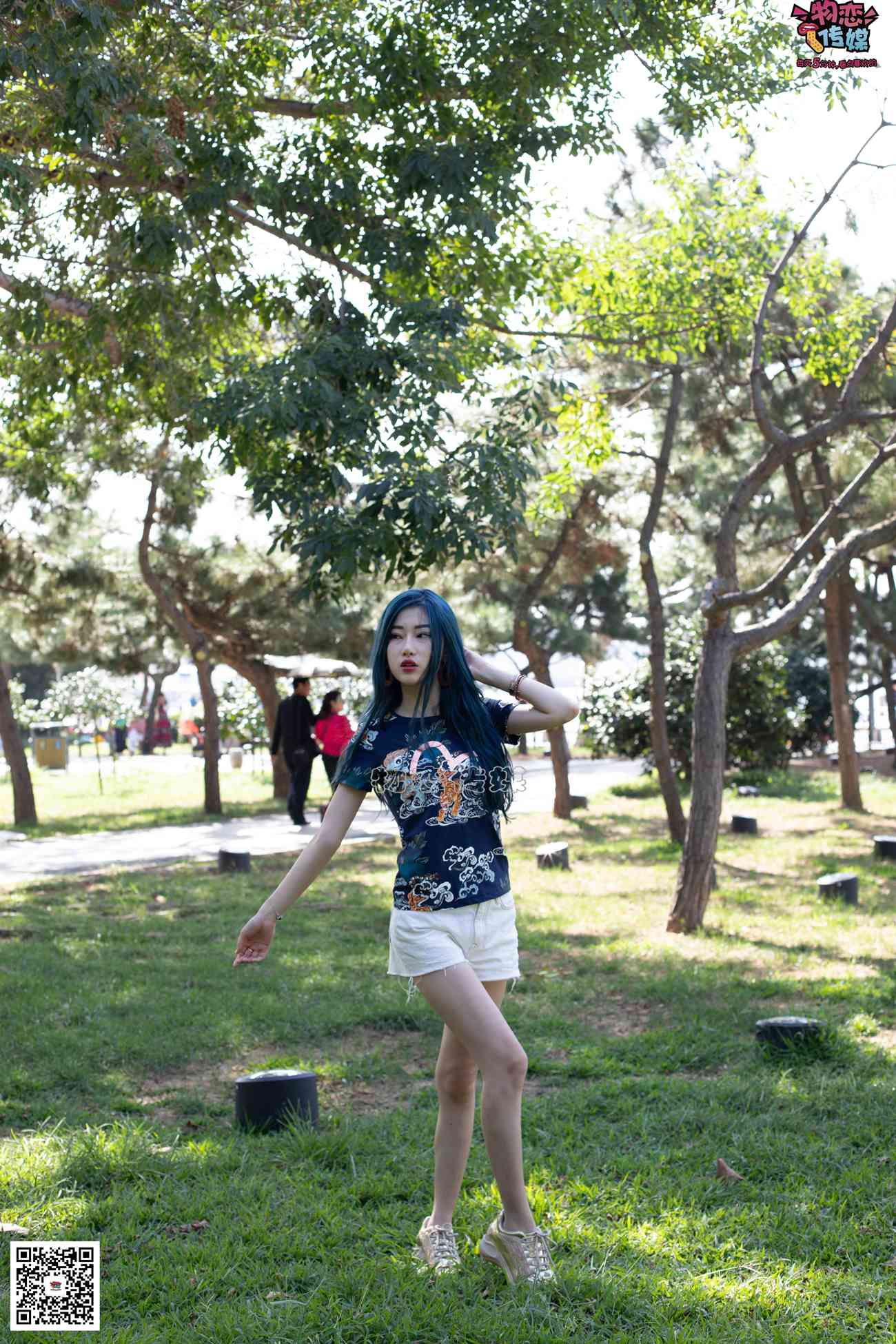 图片[157]-物恋传媒 No.057 摇滚重金属,狂野的温柔,纯情的安踏白棉袜 [190P] – 速更版-美库