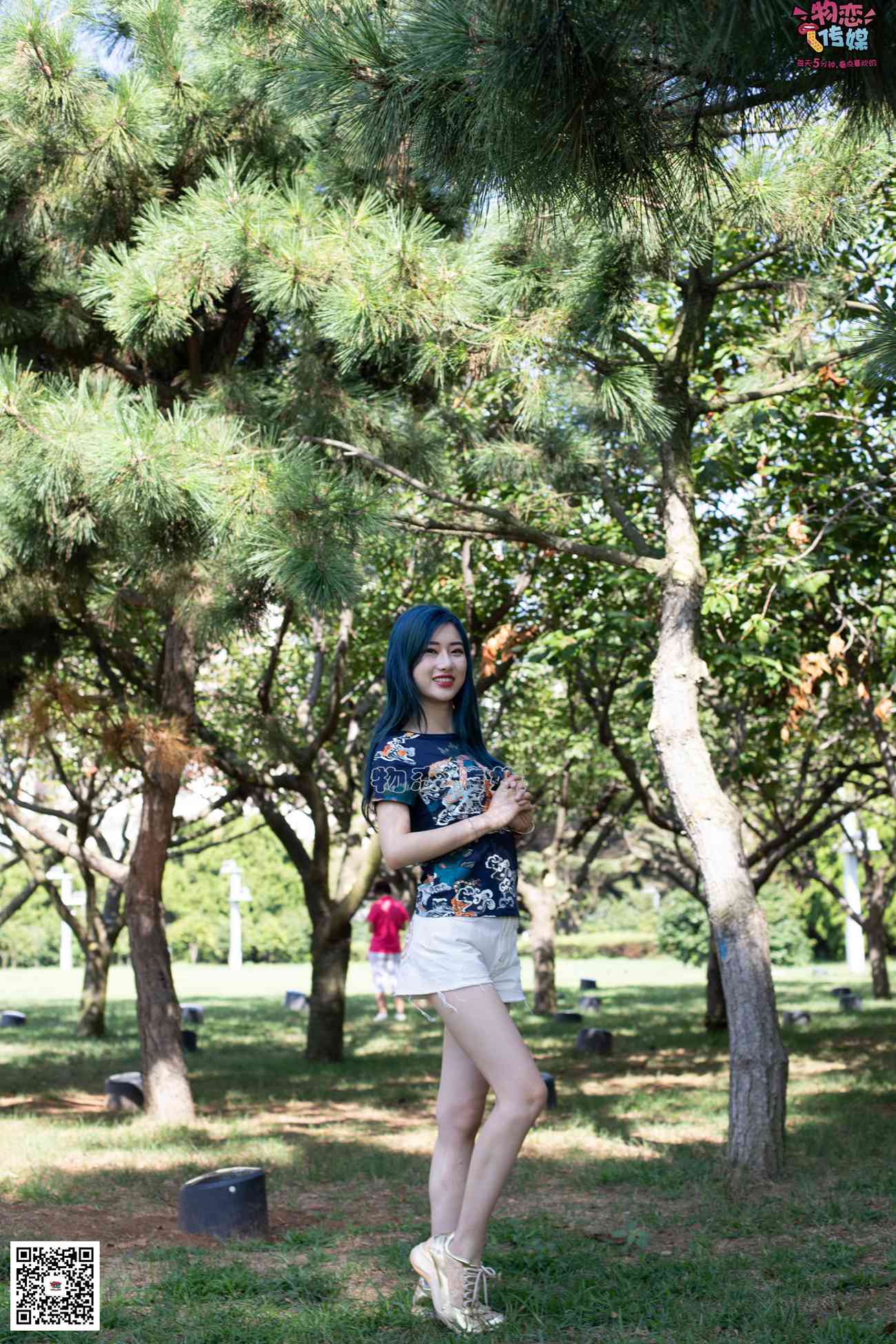 图片[170]-物恋传媒 No.057 摇滚重金属,狂野的温柔,纯情的安踏白棉袜 [190P] – 速更版-美库