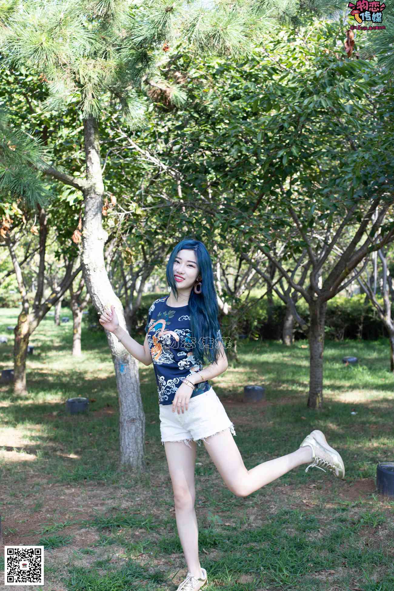 图片[176]-物恋传媒 No.057 摇滚重金属,狂野的温柔,纯情的安踏白棉袜 [190P] – 速更版-美库