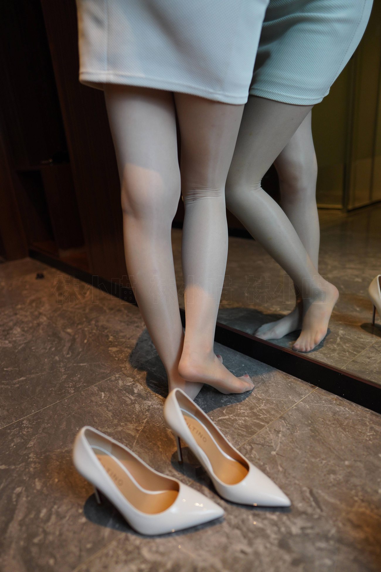 图片[78]-[kittyWawa袜小喵]KT296 对视[77P] – 速更版-美库