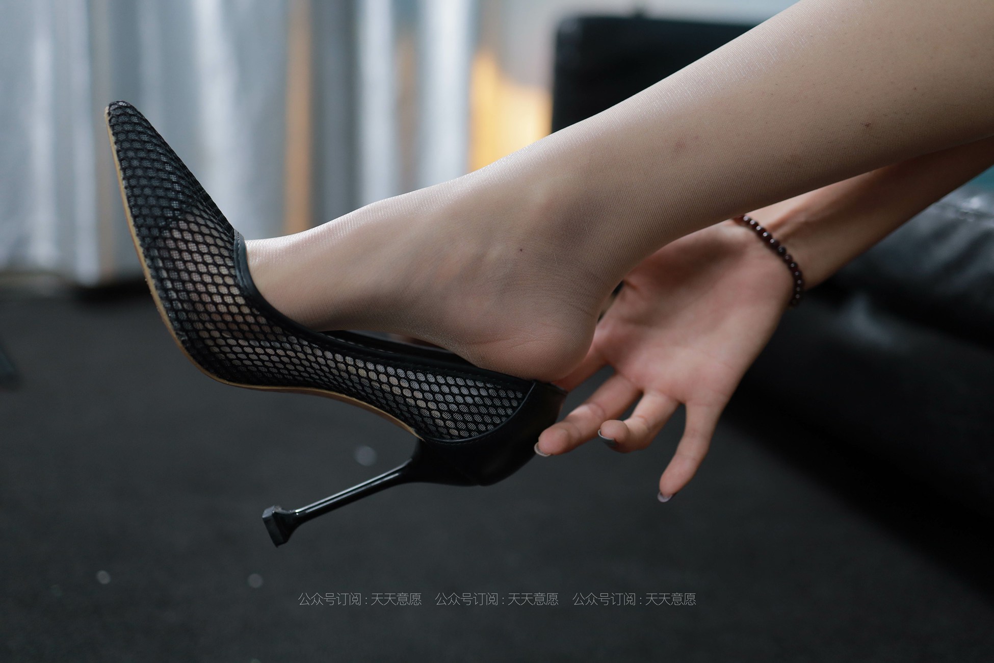 图片[71]-[IESS异思趣向] 耽丝 210414 春丽的吊带超短裙 [87P] – 速更版-美库