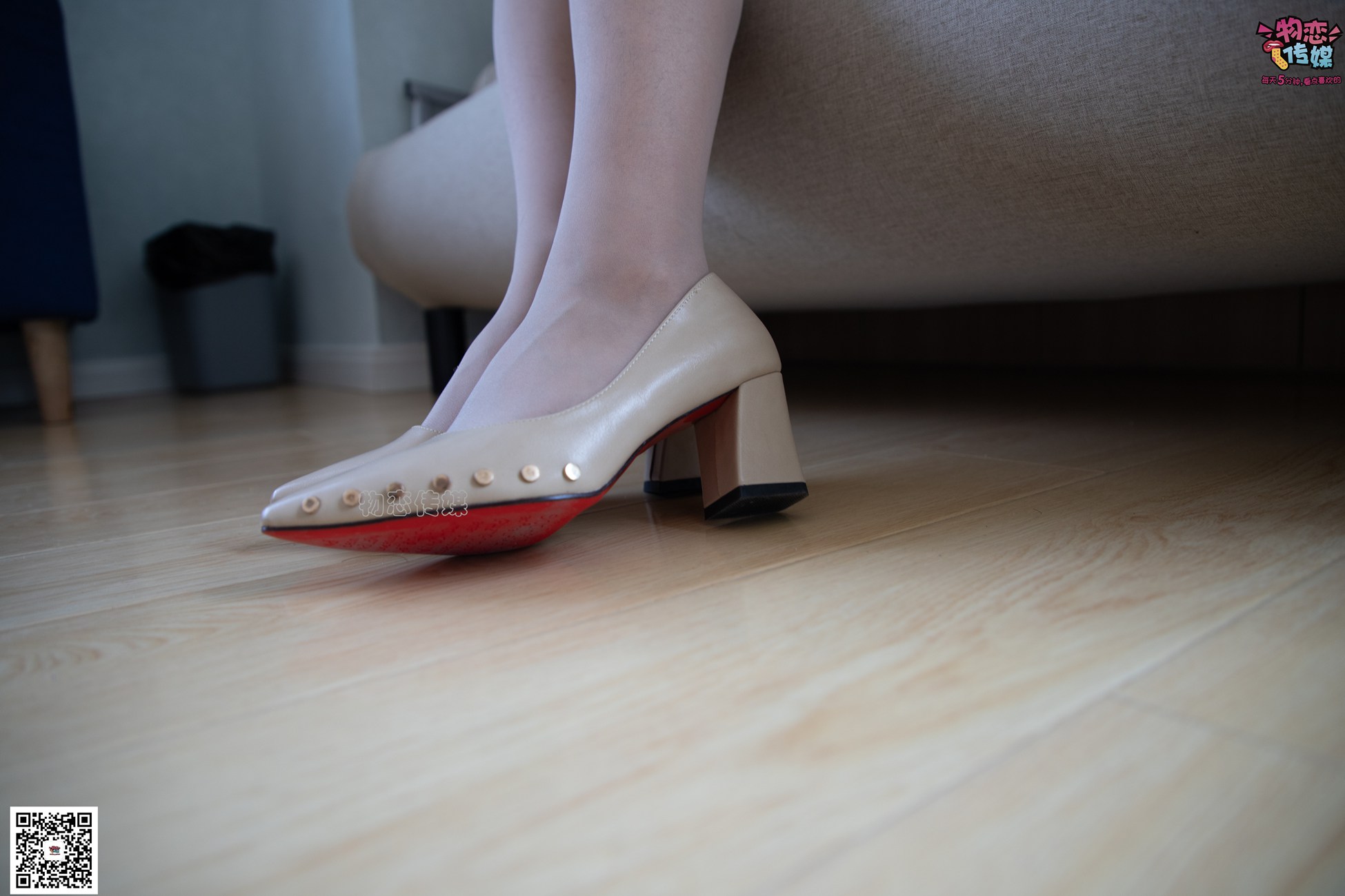 图片[65]-物恋传媒 No.061 轻熟女的枪与玫瑰,肉丝小高跟 [111P] – 速更版-美库