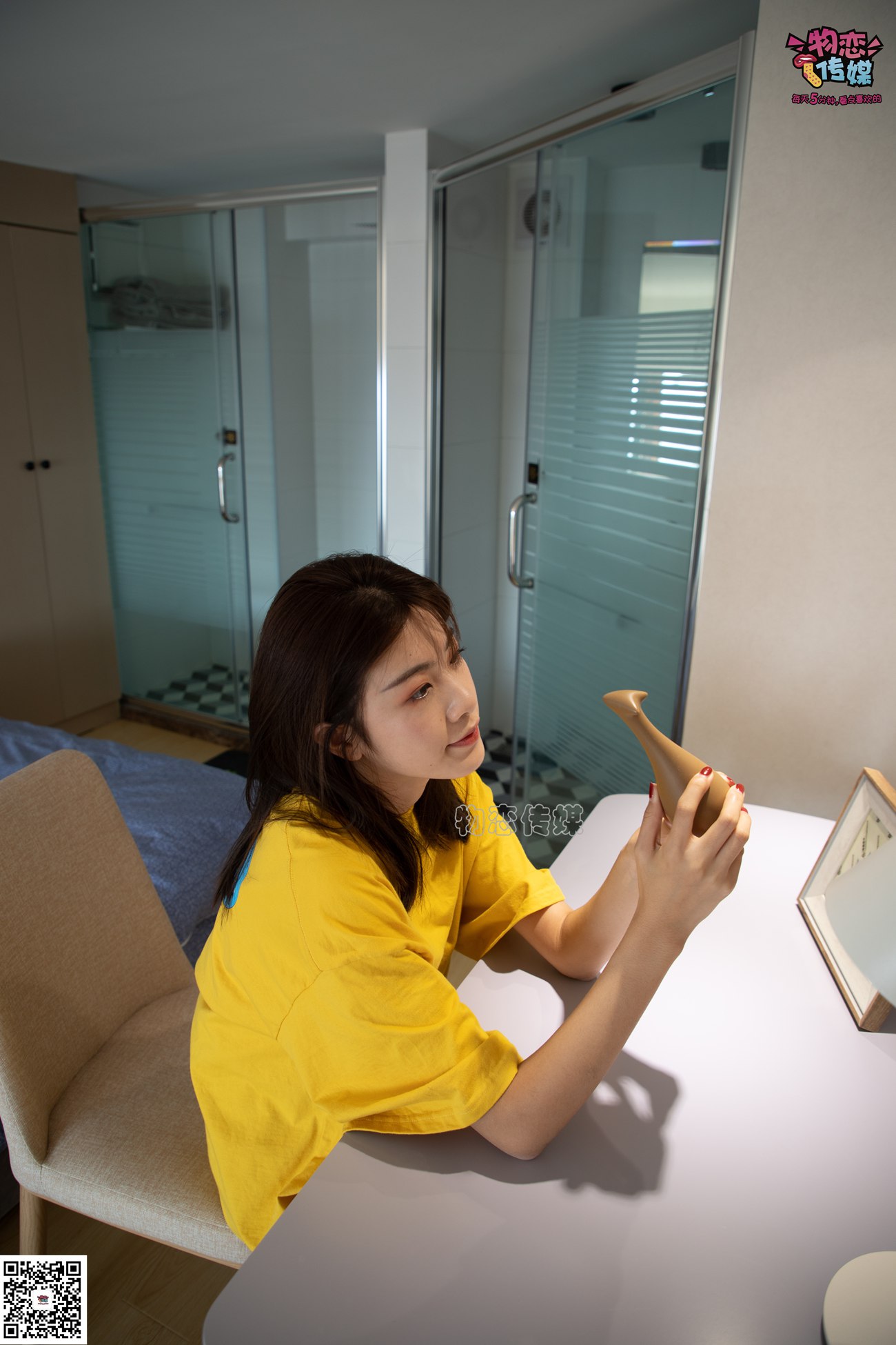 图片[89]-[物恋传媒] NO.063 深秋蜜糖，甜甜甜美~小白跑鞋配灰色棉袜 [161P] – 速更版-美库