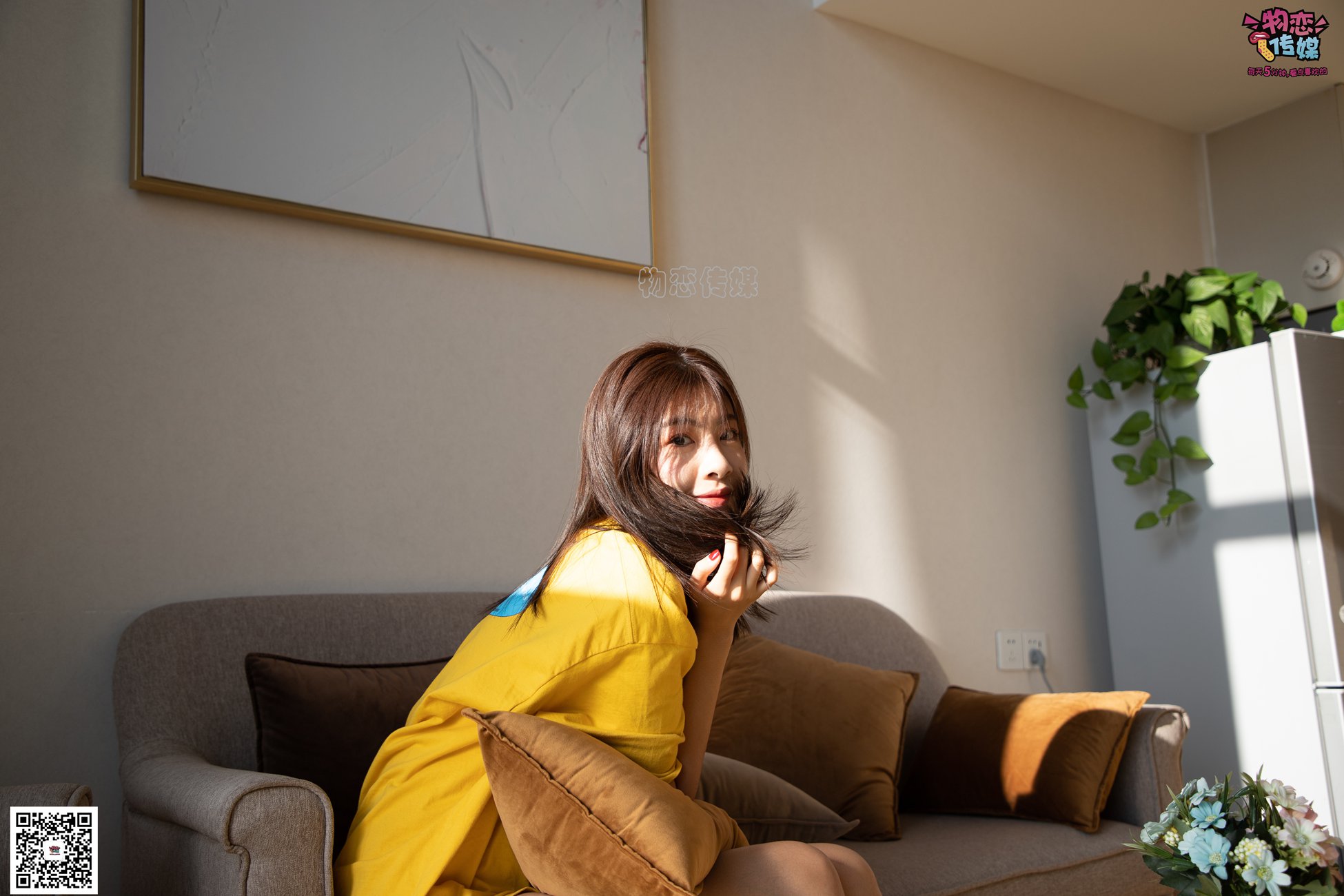 图片[120]-[物恋传媒] NO.063 深秋蜜糖，甜甜甜美~小白跑鞋配灰色棉袜 [161P] – 速更版-美库