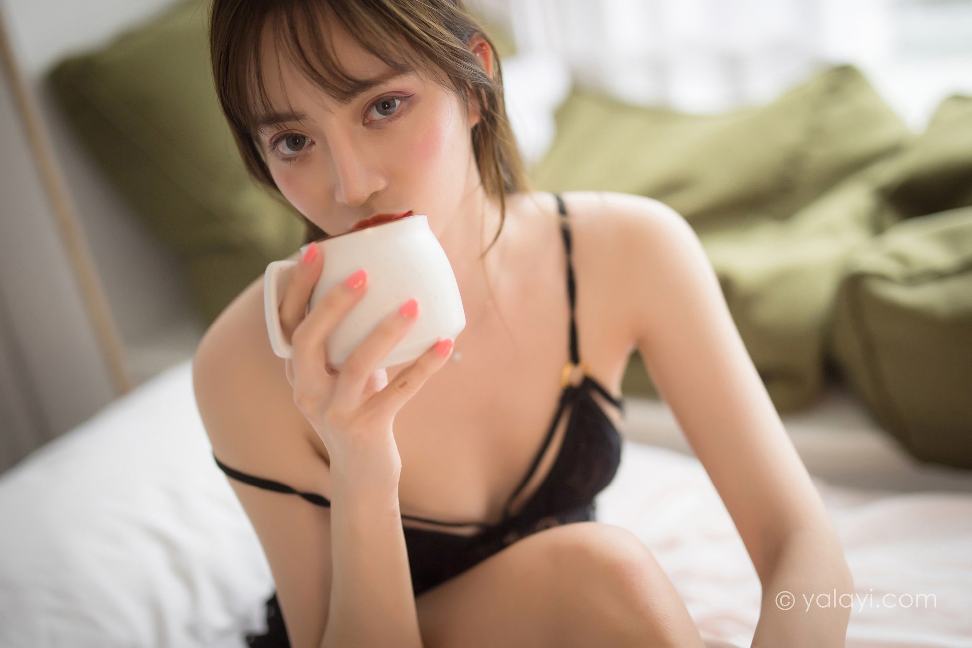 图片[32]-[YALAYI雅拉伊] 2021.08.19 No.830 惊鸿一瞥 白雪 [41P] – 速更版-美库