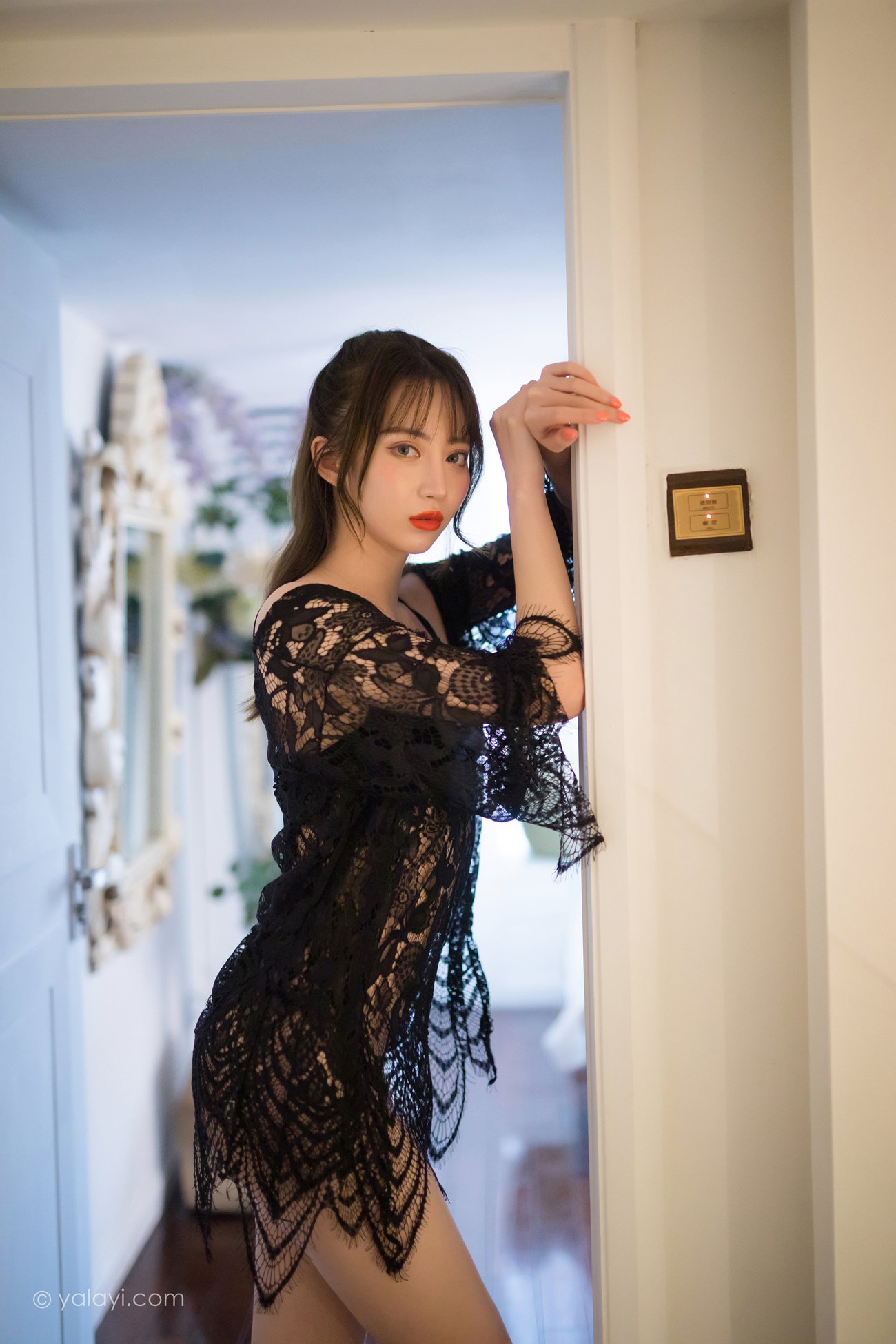 图片[41]-[YALAYI雅拉伊] 2021.08.19 No.830 惊鸿一瞥 白雪 [41P] – 速更版-美库