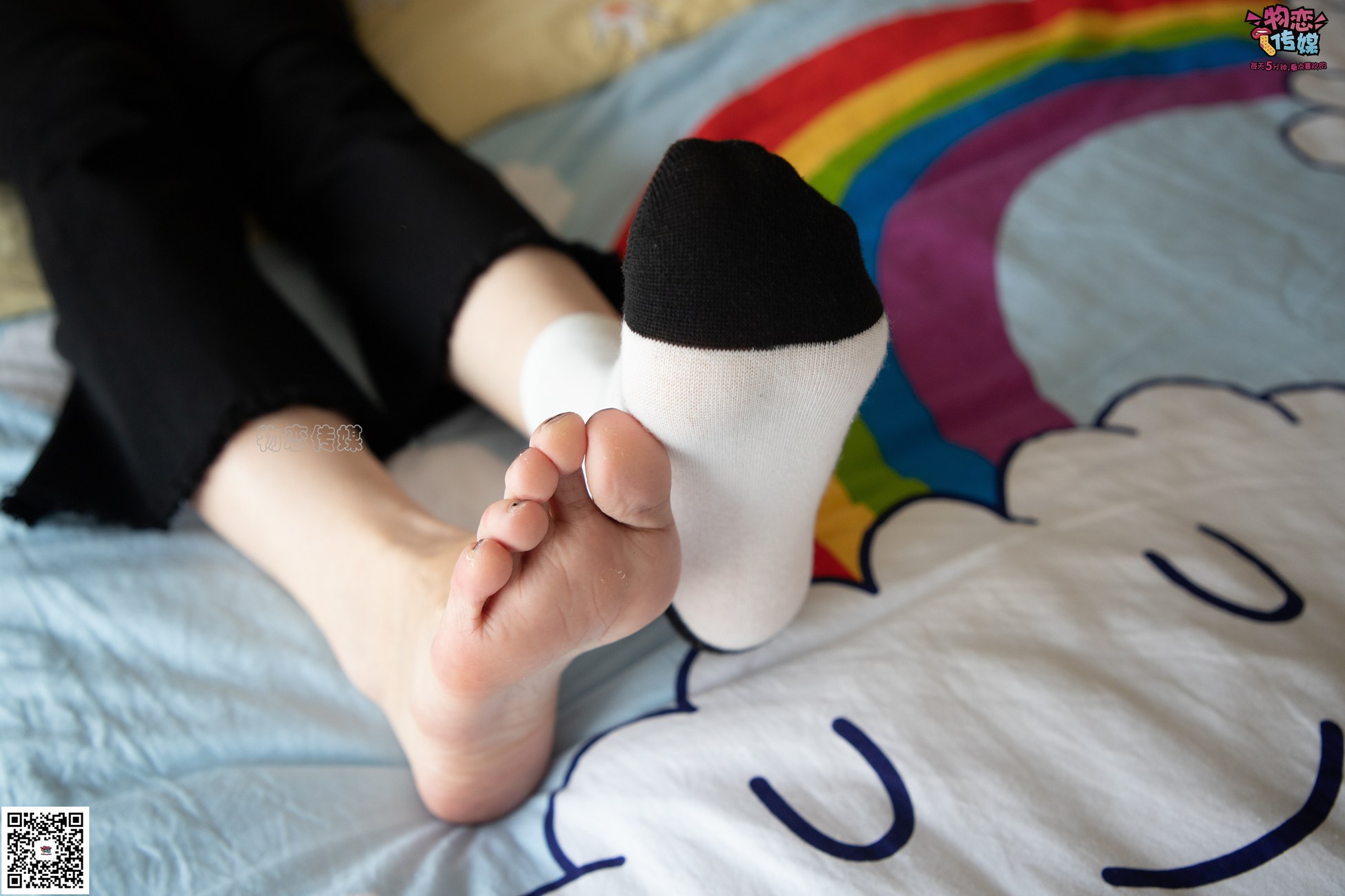 图片[10]-勿恋传媒 No.064 一朵花开的时间，奶牛袜子 [159P] – 速更版-美库