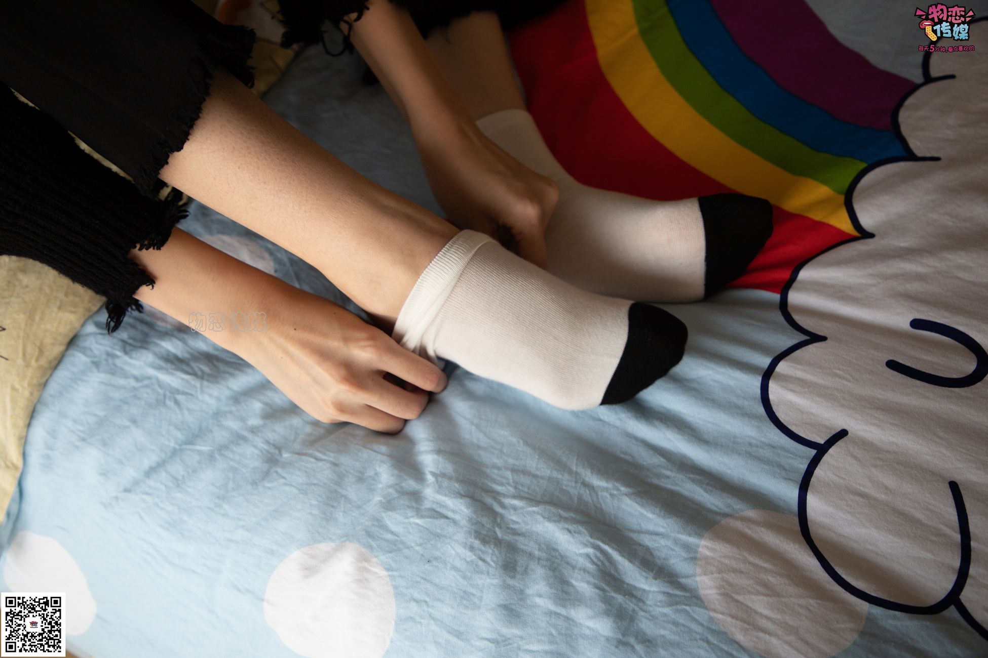 图片[23]-勿恋传媒 No.064 一朵花开的时间，奶牛袜子 [159P] – 速更版-美库