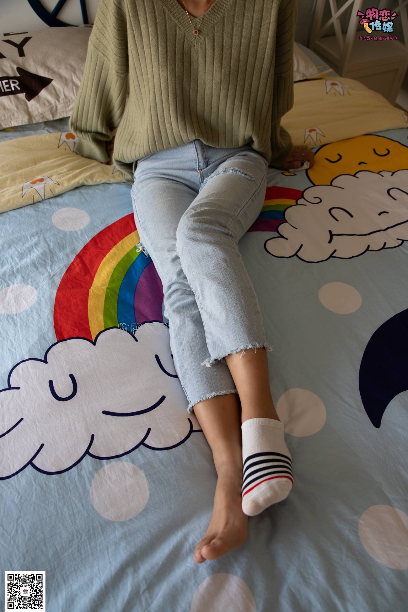 图片[15]-物恋传媒 No.067 锁骨的秘密。白色板鞋配白色横纹棉袜 [189P] – 速更版-美库