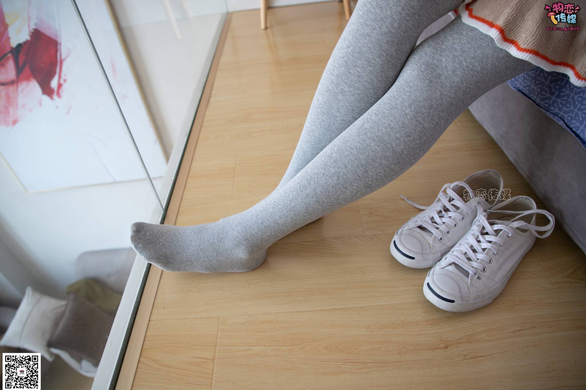 图片[57]-勿恋传媒 No.066 清纯小解解的灰色长筒棉袜 只想这样看着你 [148P] – 速更版-美库