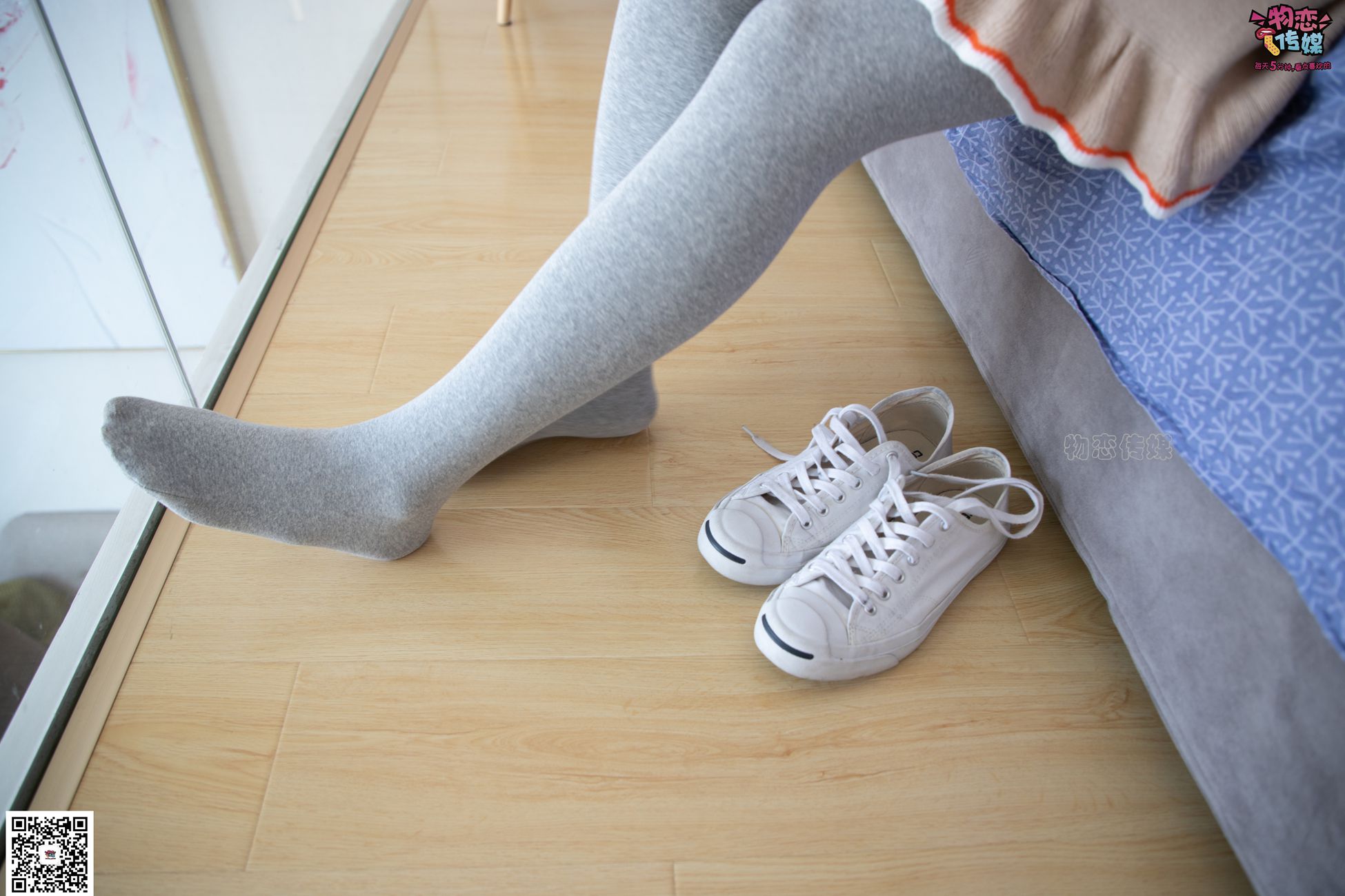 图片[58]-勿恋传媒 No.066 清纯小解解的灰色长筒棉袜 只想这样看着你 [148P] – 速更版-美库