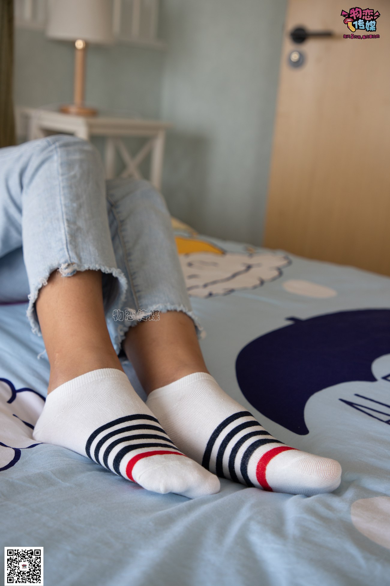 图片[46]-物恋传媒 No.067 锁骨的秘密。白色板鞋配白色横纹棉袜 [189P] – 速更版-美库