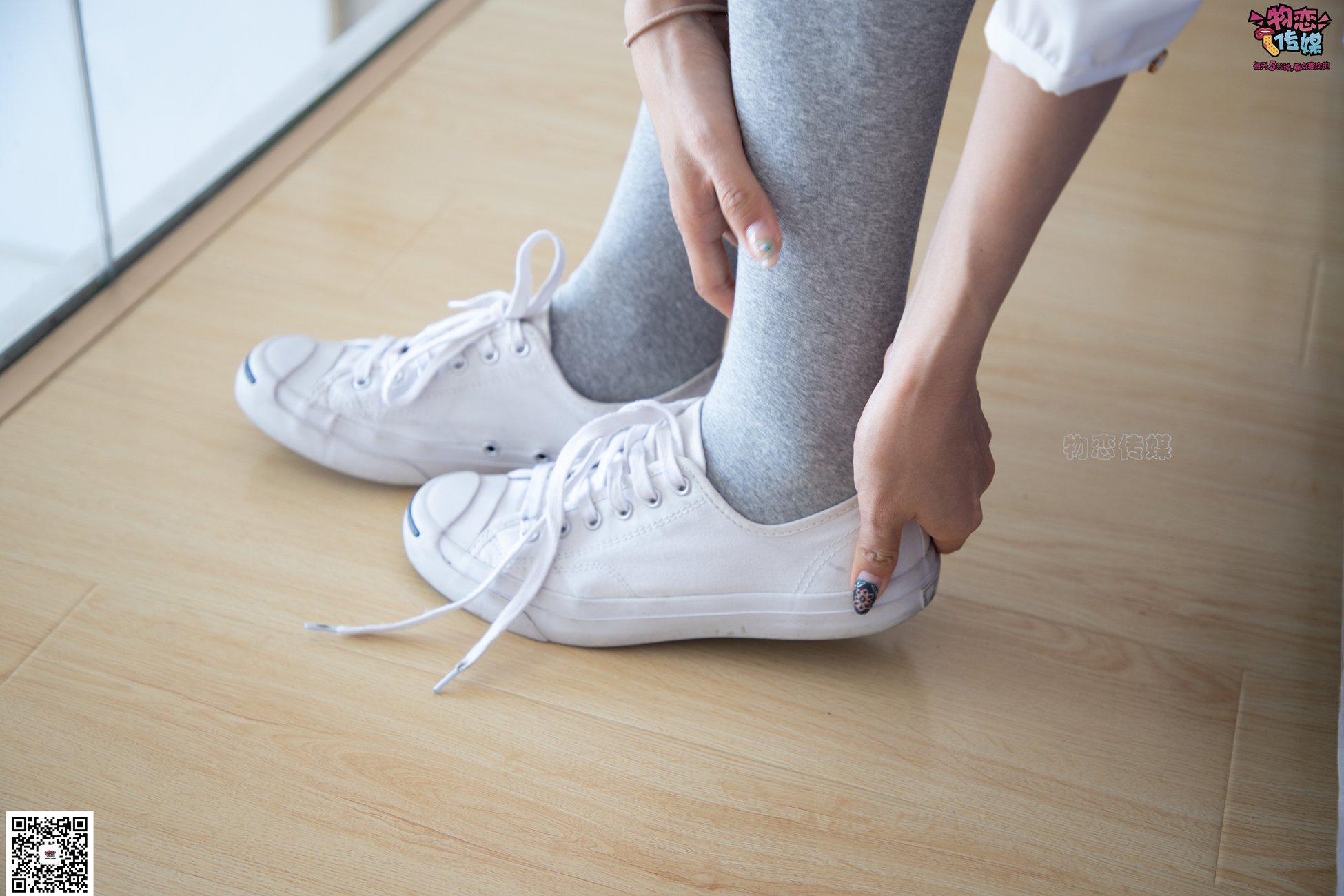 图片[76]-勿恋传媒 No.066 清纯小解解的灰色长筒棉袜 只想这样看着你 [148P] – 速更版-美库