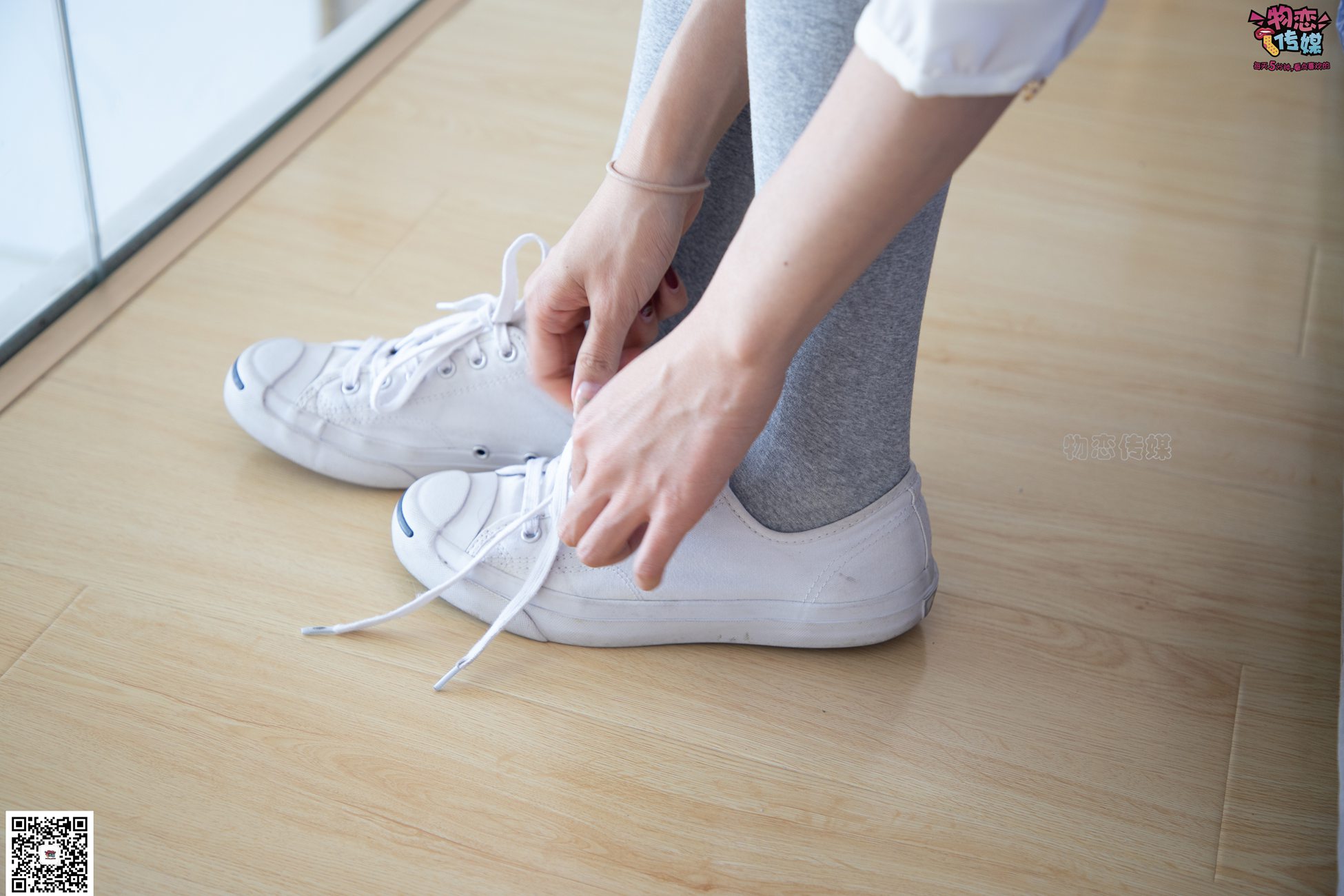 图片[77]-勿恋传媒 No.066 清纯小解解的灰色长筒棉袜 只想这样看着你 [148P] – 速更版-美库