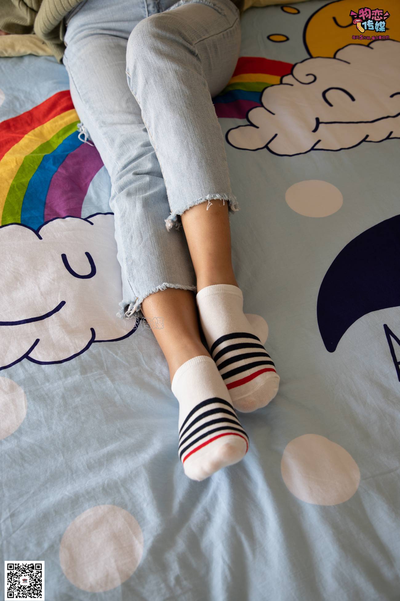 图片[68]-物恋传媒 No.067 锁骨的秘密。白色板鞋配白色横纹棉袜 [189P] – 速更版-美库