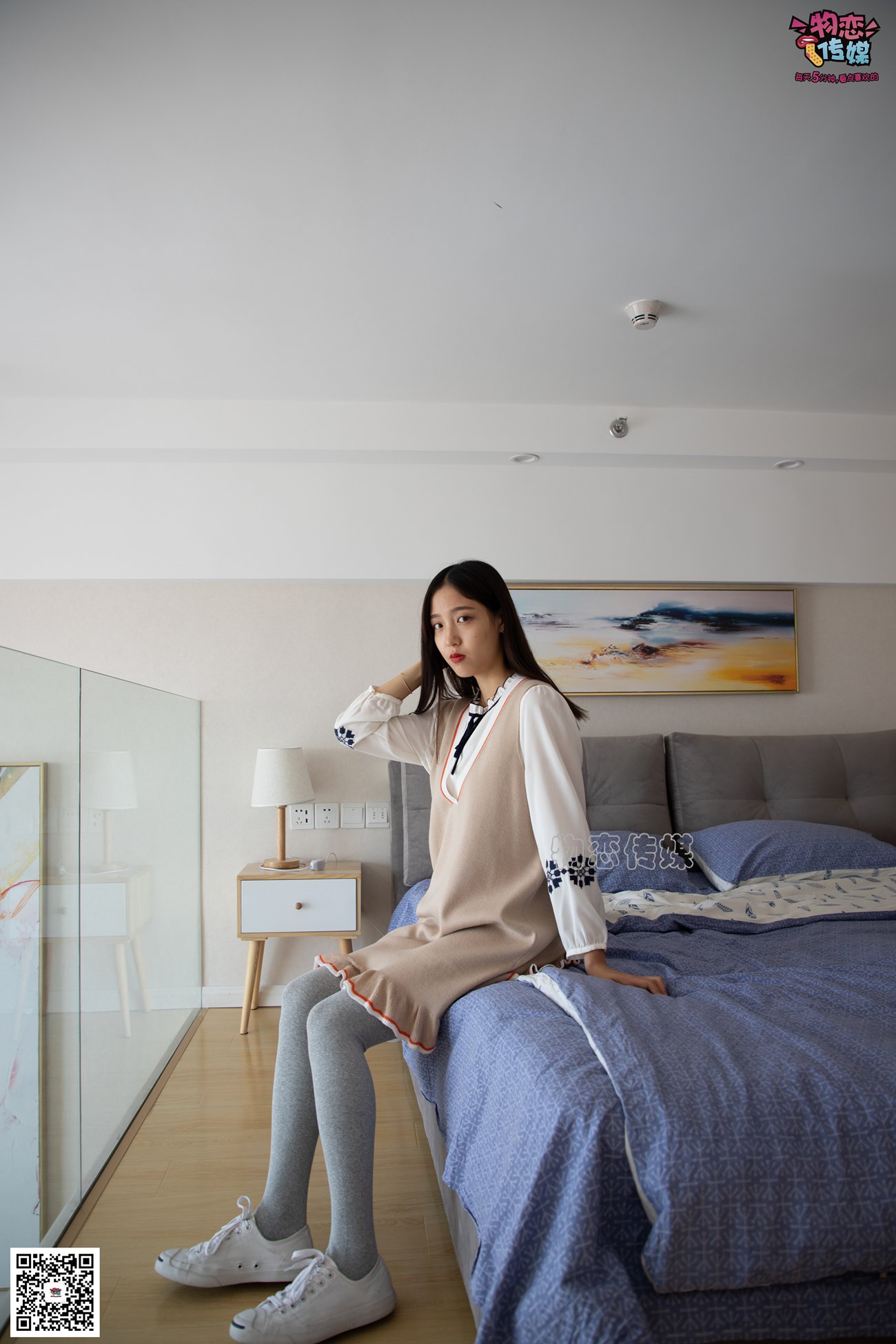 图片[95]-勿恋传媒 No.066 清纯小解解的灰色长筒棉袜 只想这样看着你 [148P] – 速更版-美库