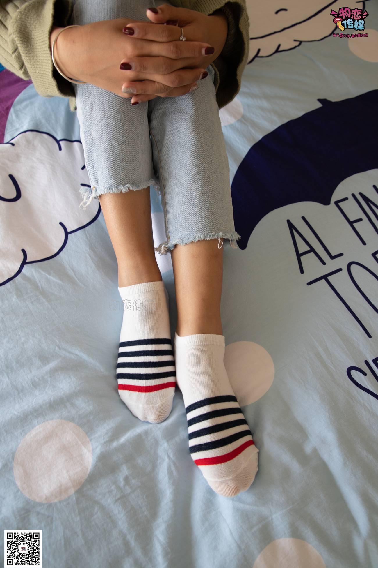 图片[82]-物恋传媒 No.067 锁骨的秘密。白色板鞋配白色横纹棉袜 [189P] – 速更版-美库
