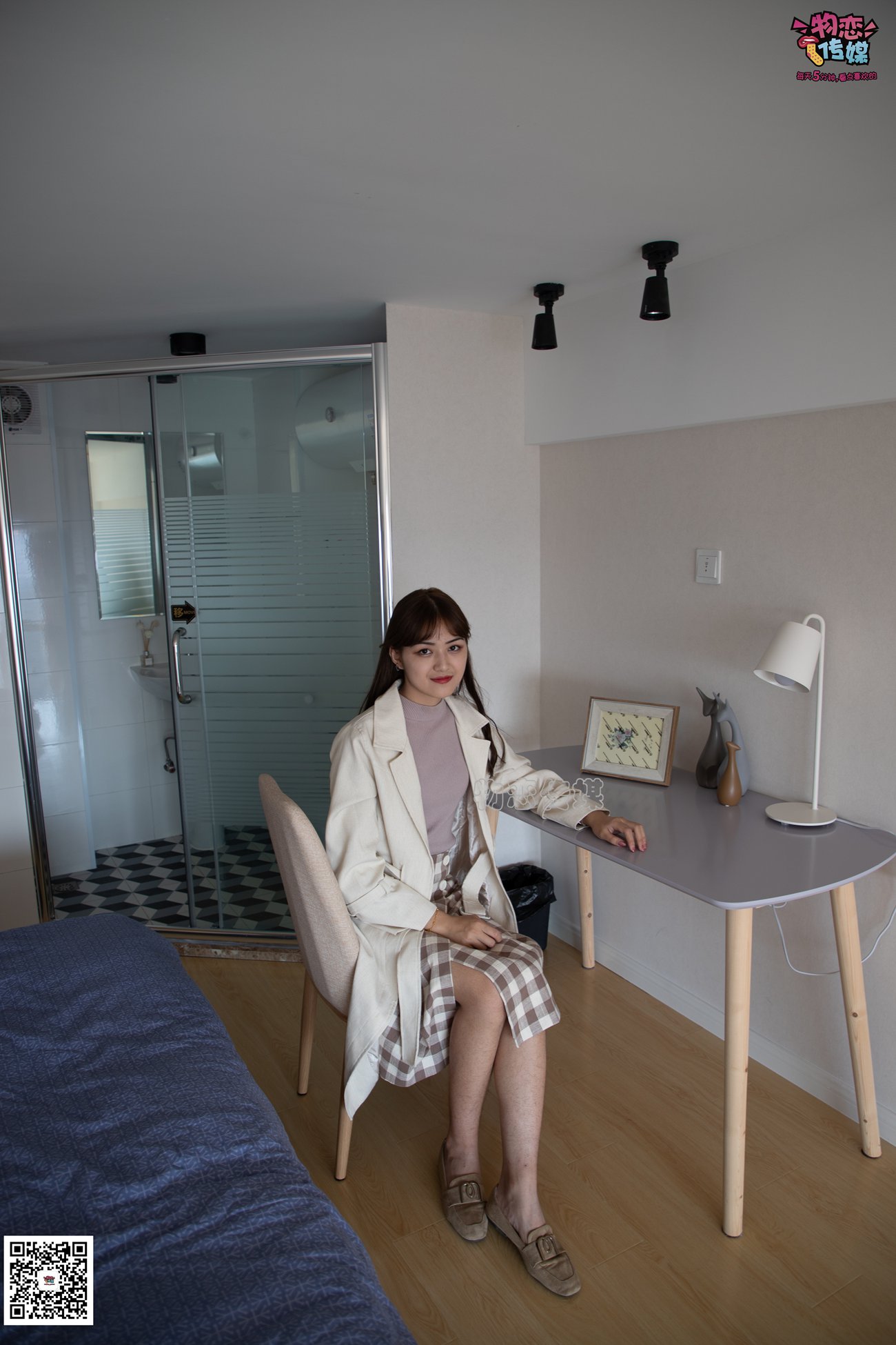 图片[110]-勿恋传媒 No.065 温柔格子裙,轻熟plus少女风,高冷小解解 [145P] – 速更版-美库