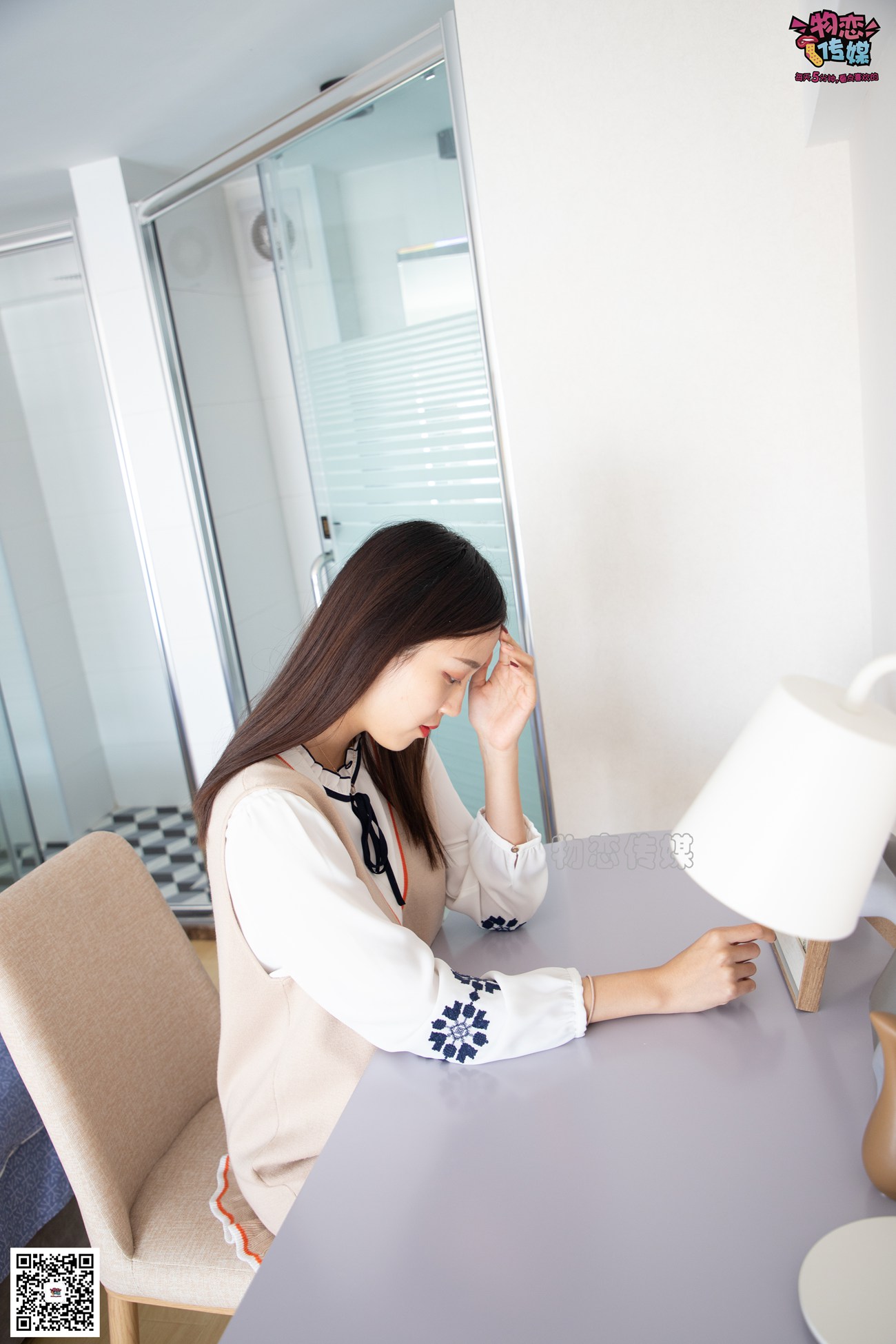 图片[108]-勿恋传媒 No.066 清纯小解解的灰色长筒棉袜 只想这样看着你 [148P] – 速更版-美库