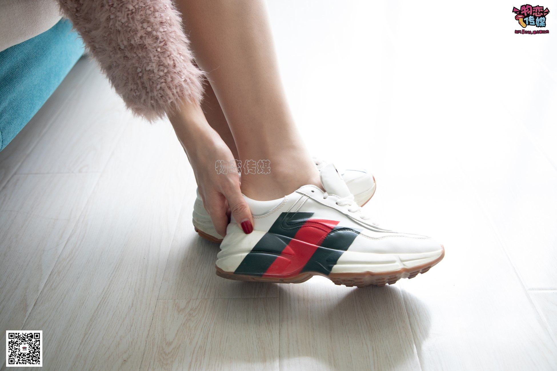 图片[95]-勿恋传媒 No.068 学霸的另一面,为你展现肉丝的精彩 [142P] – 速更版-美库